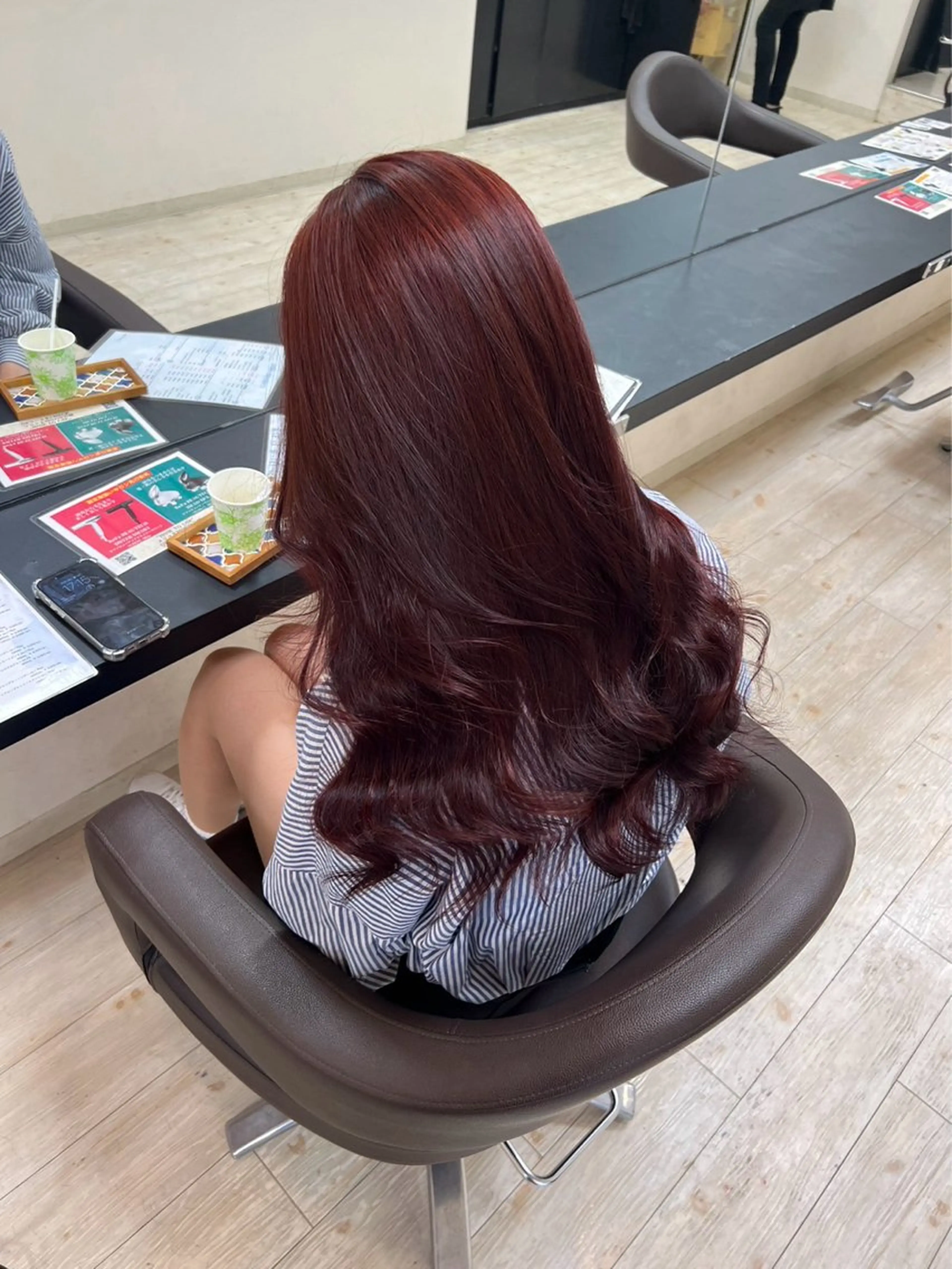 ロング レイヤー/くびれ/ 縮毛/チェレ金剛のヘアスタイル