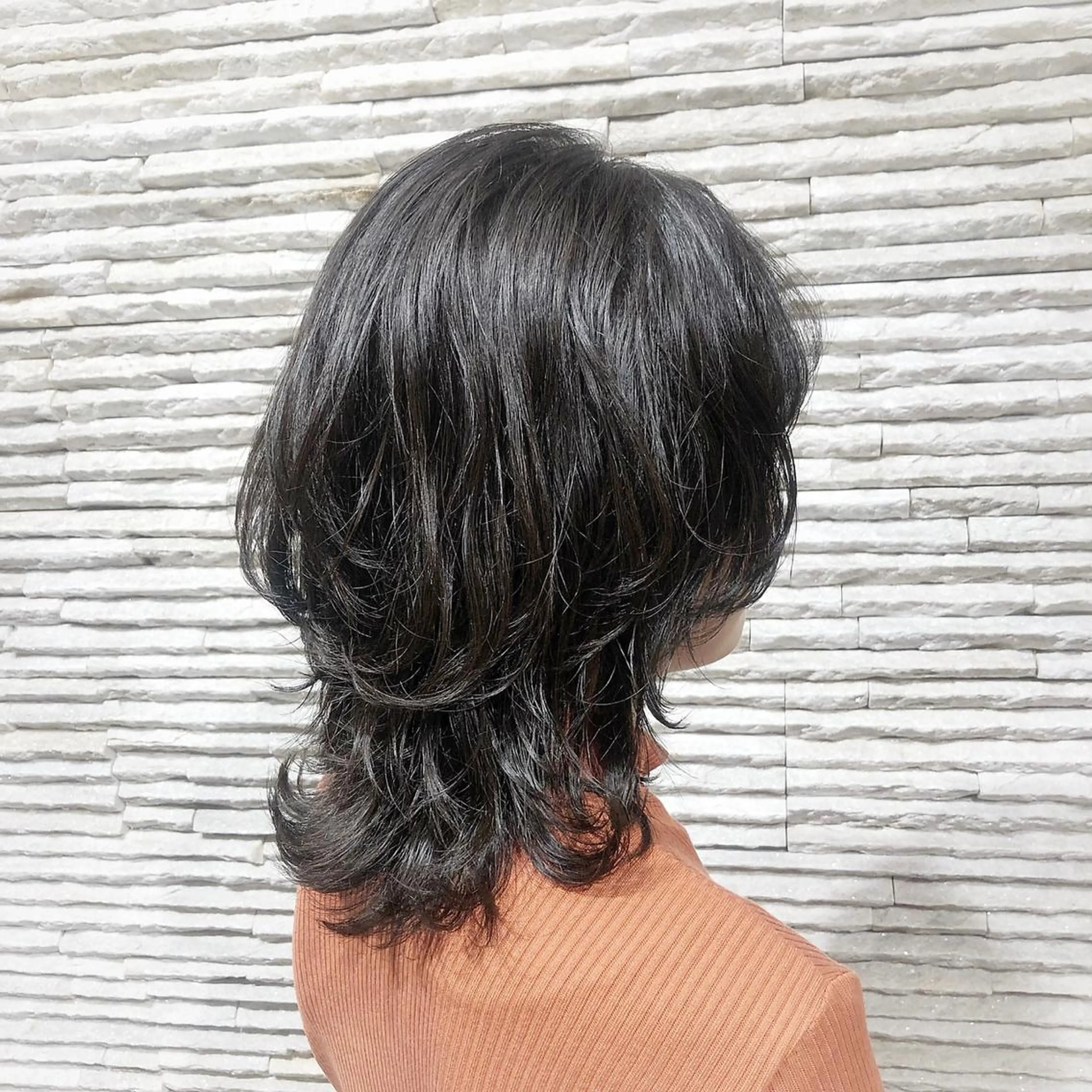 ミディアム カラー 嶋田 ゆきのヘアスタイル