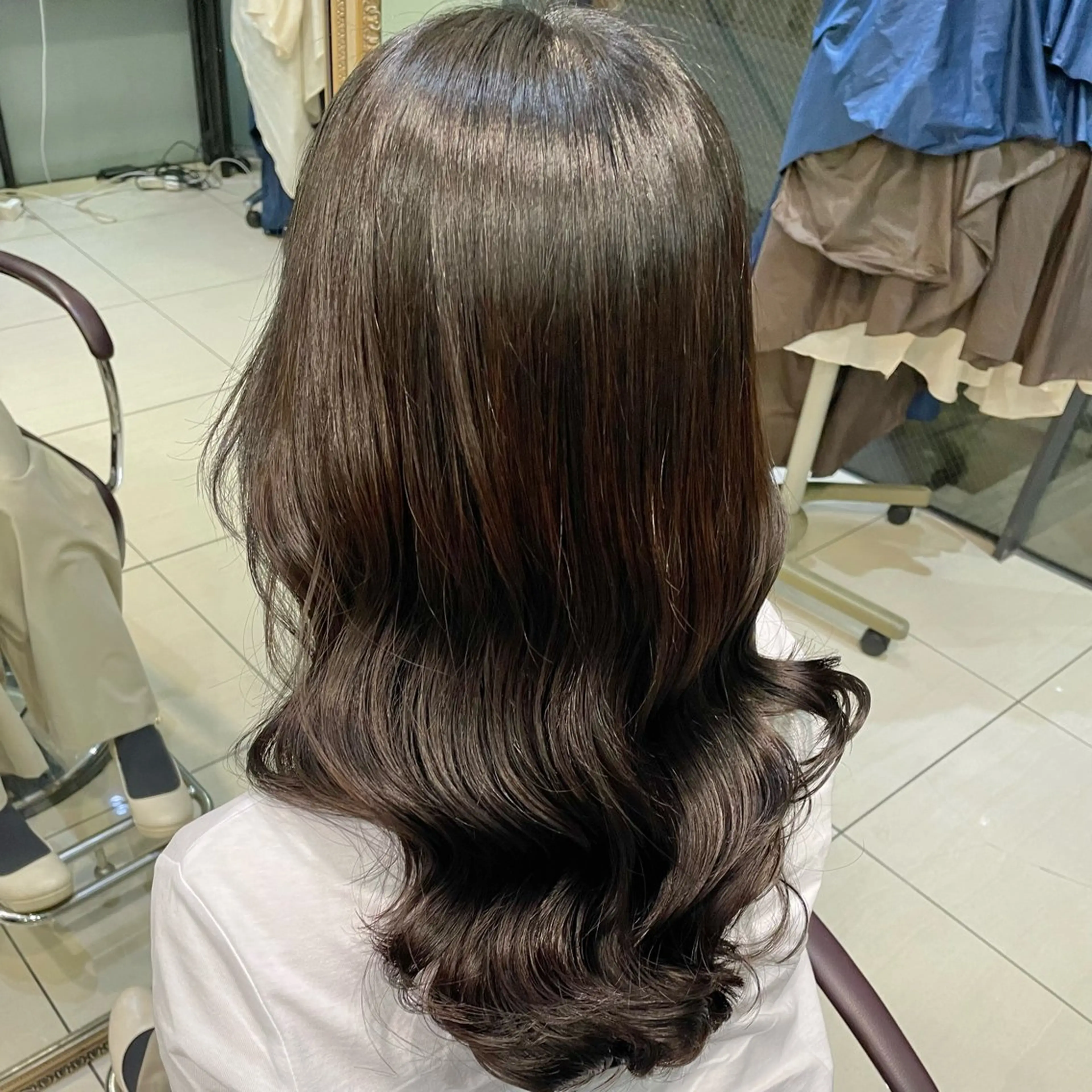 セミロング パーマ パーマ 韓国風パーマ🌿コテ 巻き風パーマ/るいのヘアスタイル