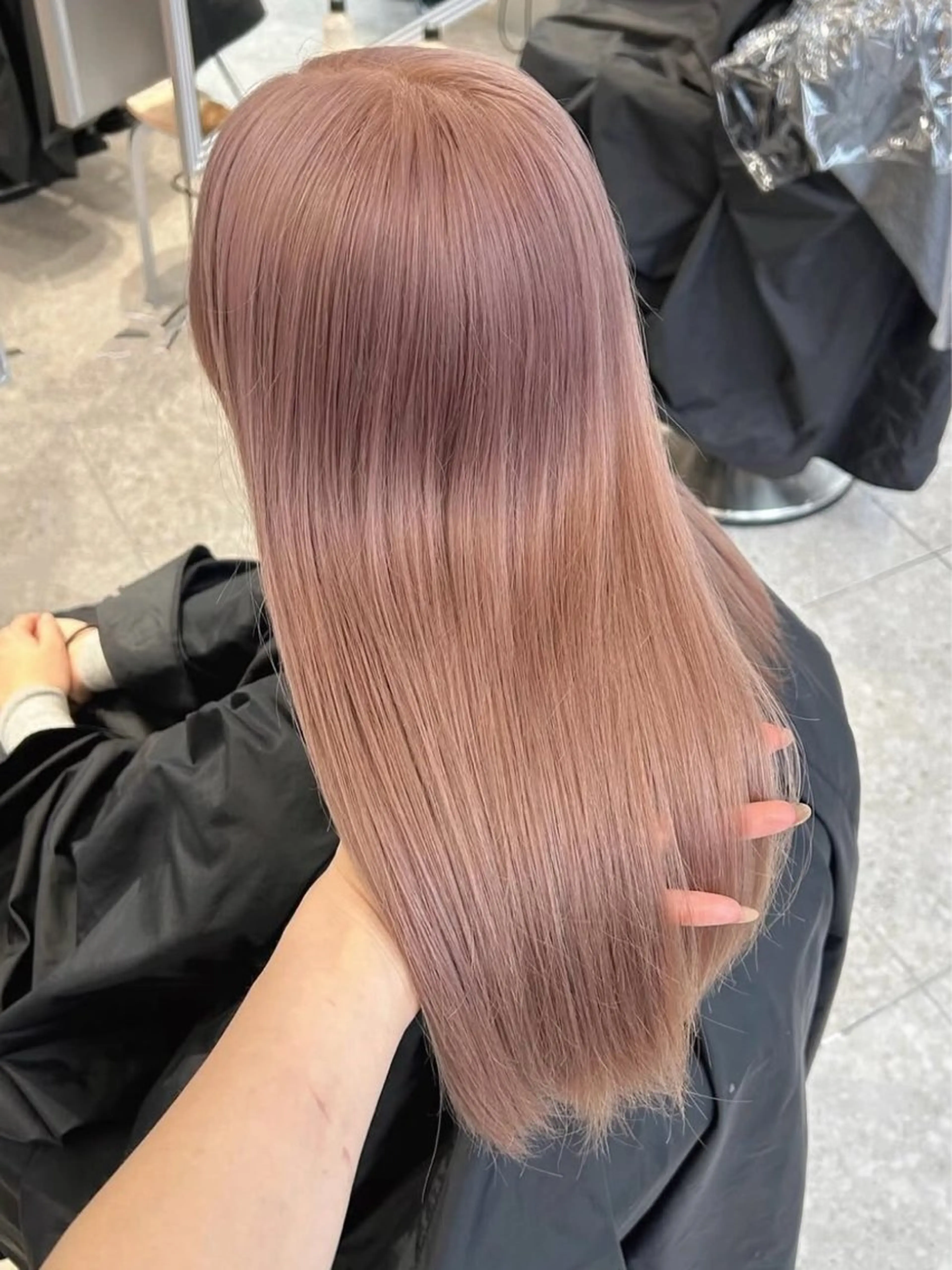 ロング カラー ベージュカラー ブリーチ ダブルカラー ブリーチなしカラー ピンクカラー ヘアカラー トリートメント aina/ピンク/ ミルクティー/梅田のヘアスタイル