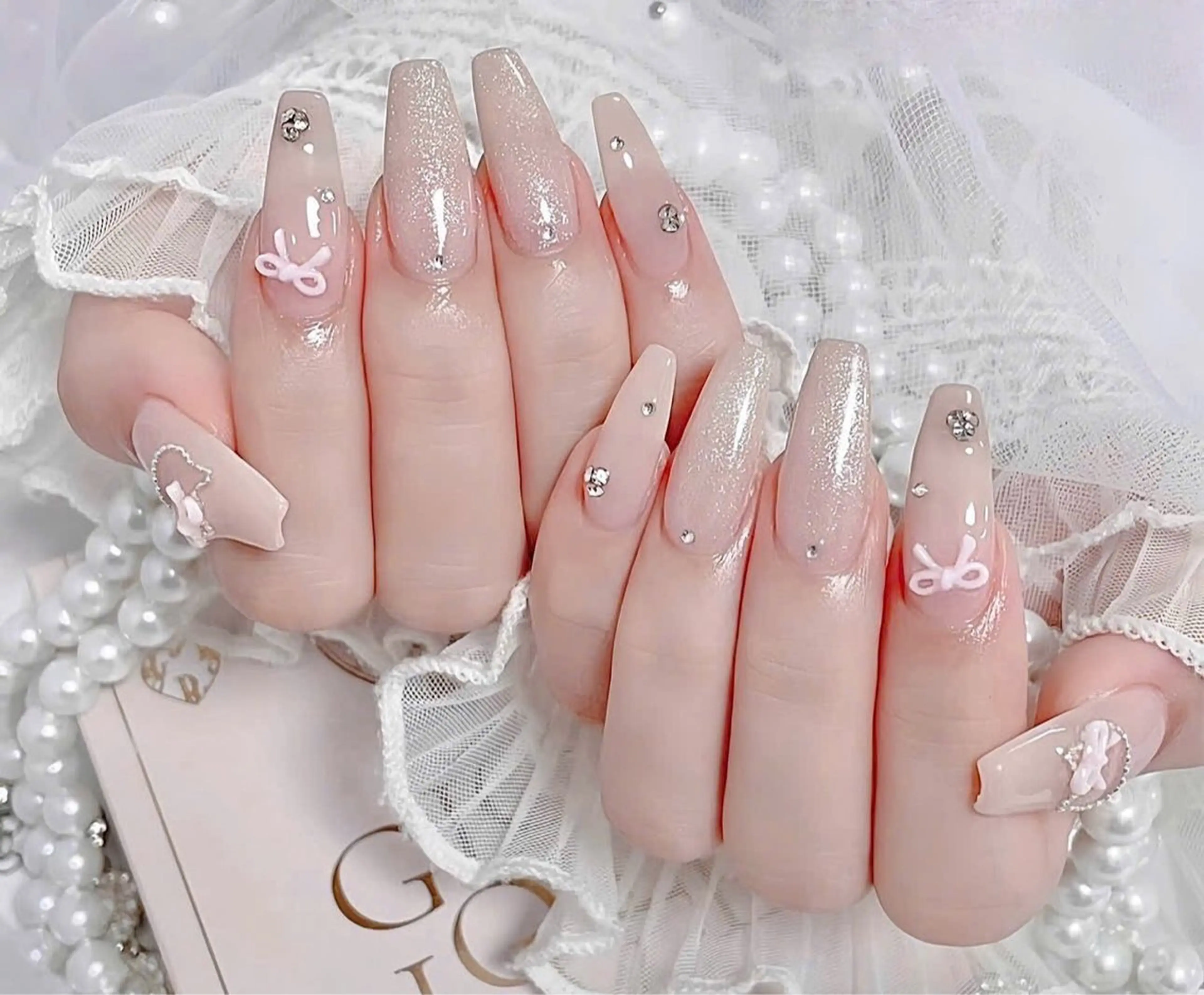 ネイル オーロラネイル フレンチネイル ジェルネイル ハロウィン 韓国ネイル ハンドネイル neco H.babynailのネイルデザイン