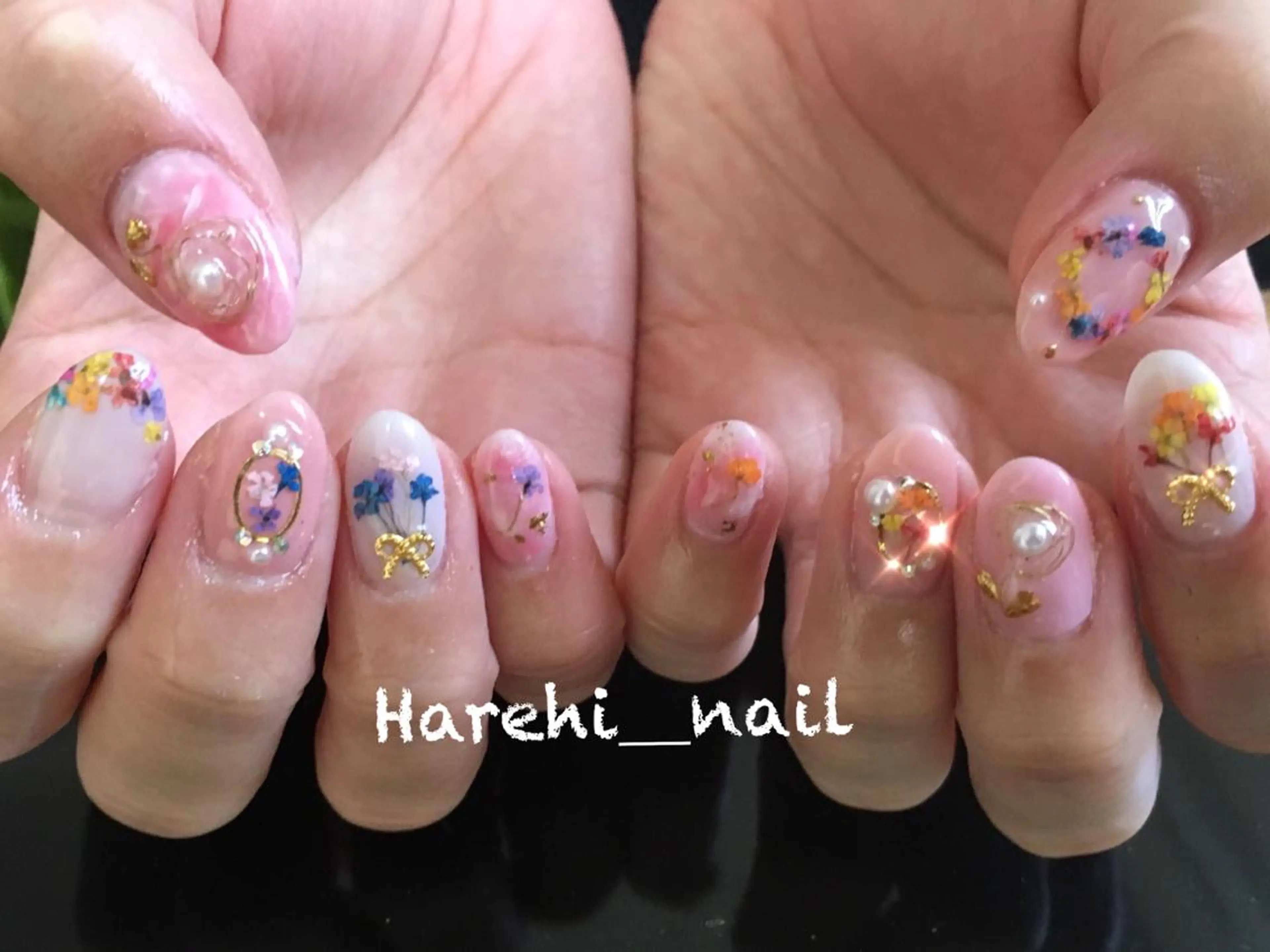 ネイル Harehi_ nailのネイルデザイン