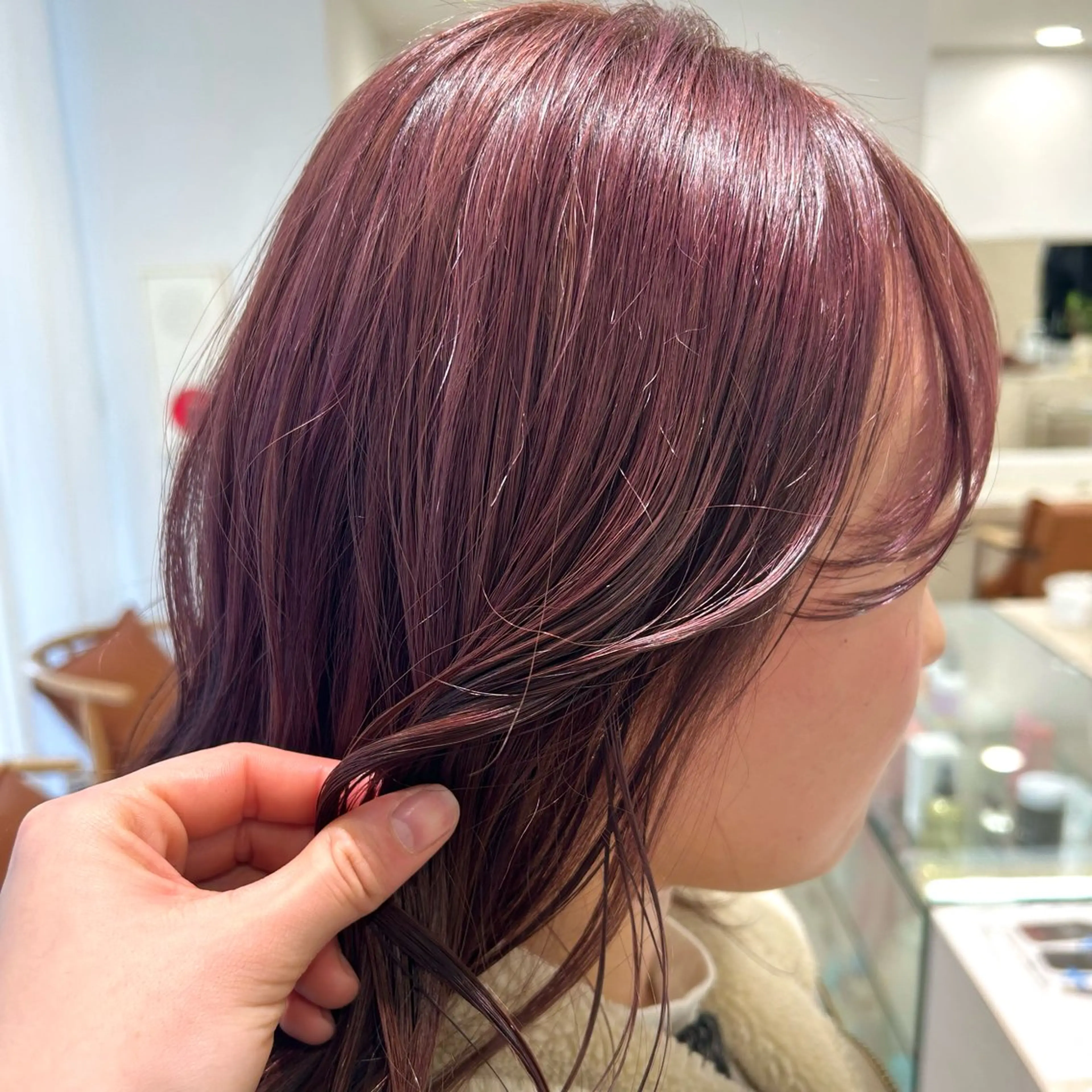 セミロング カラー ブリーチ ダブルカラー ラベンダーカラー ラベンダーピンク ピンクカラー 透明感/ベージュ /kazui🐈のヘアスタイル