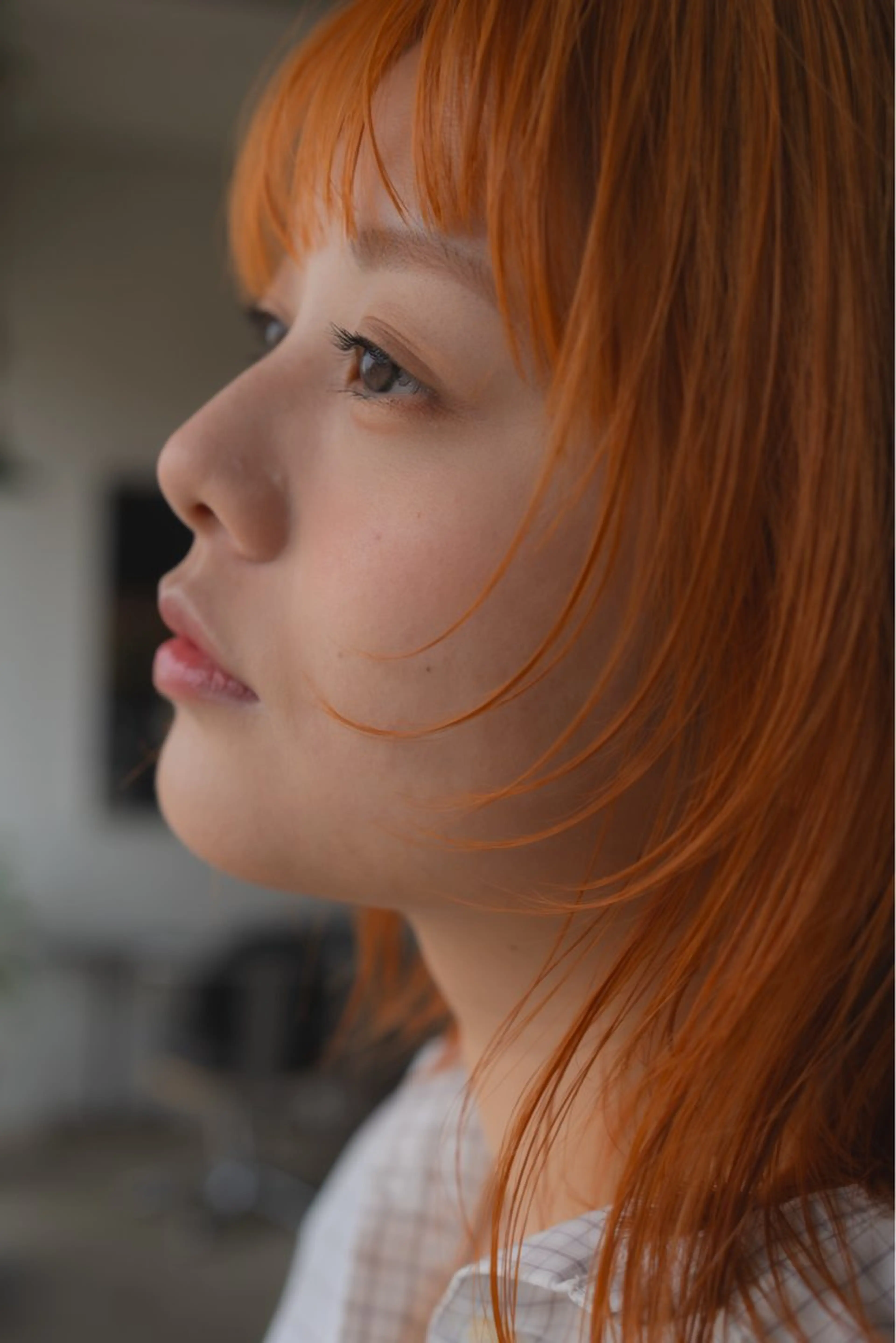 ミディアム カラー レイヤーカット ヘアカラー plus HAIR いずみのヘアスタイル