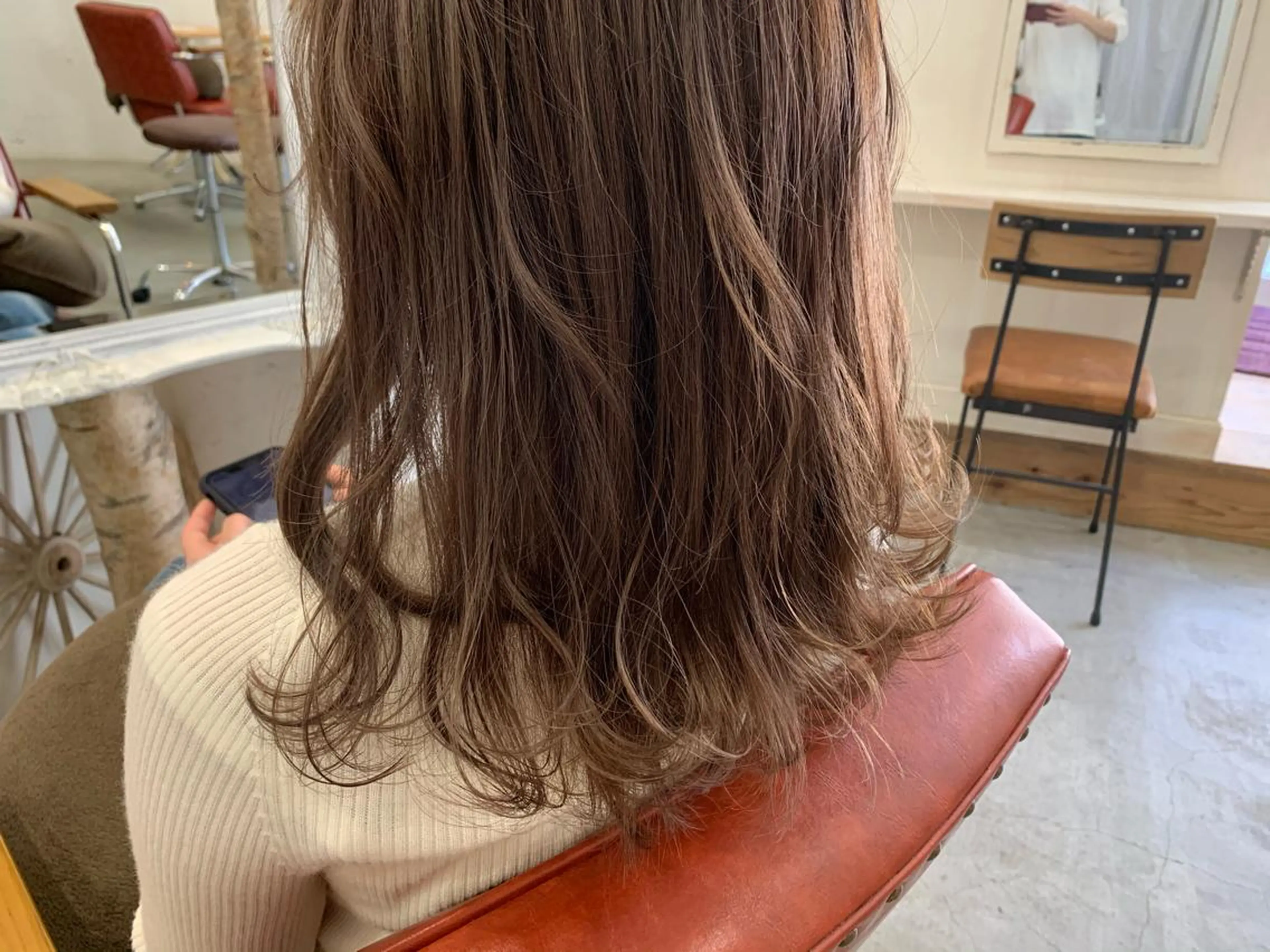 セミロング カラー カット ヘアカラー fio マナミのヘアスタイル