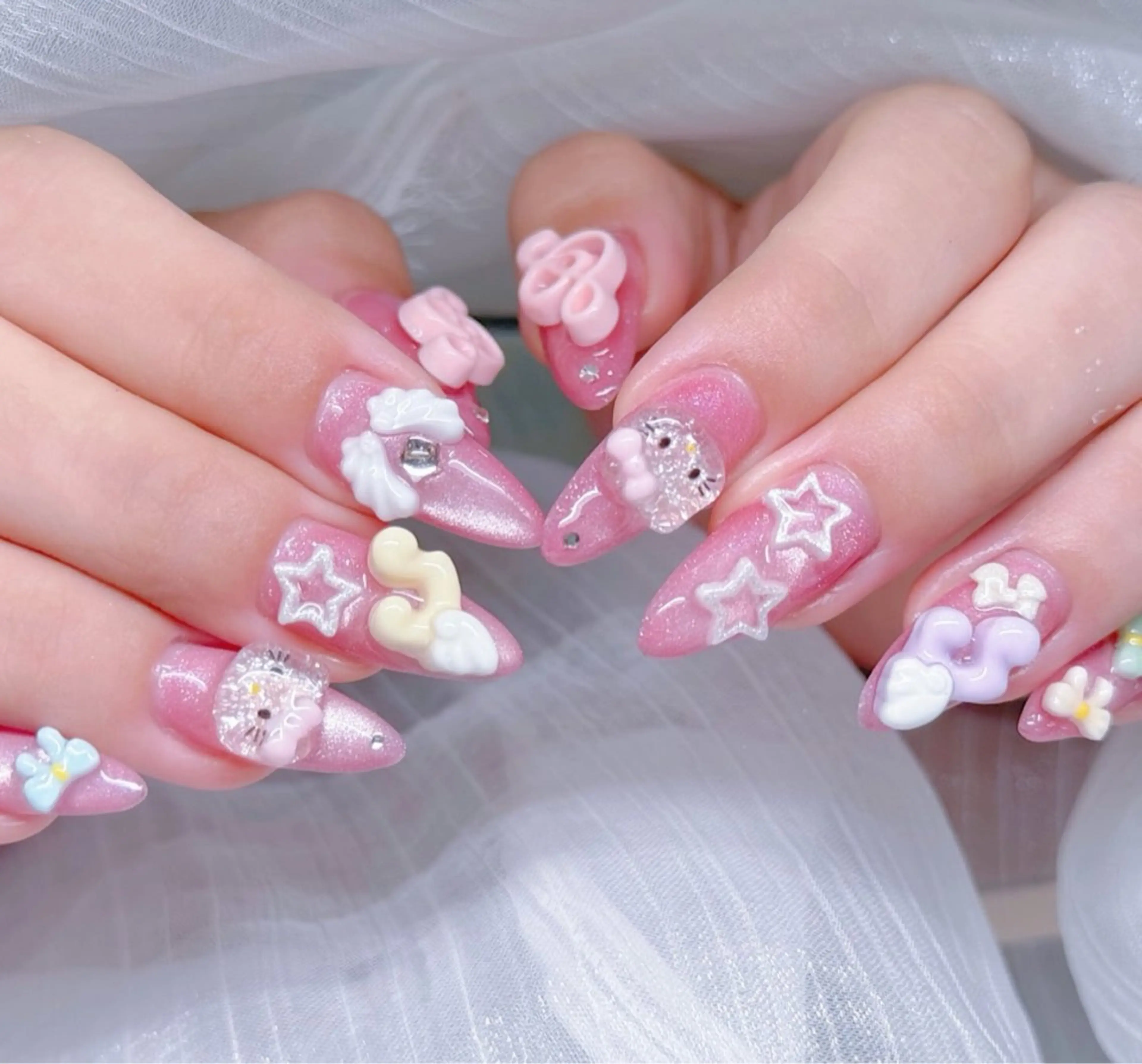 ネイル オーロラネイル ブルー チークネイル フットネイル フレンチネイル ハンドネイル REI NAのネイルデザイン