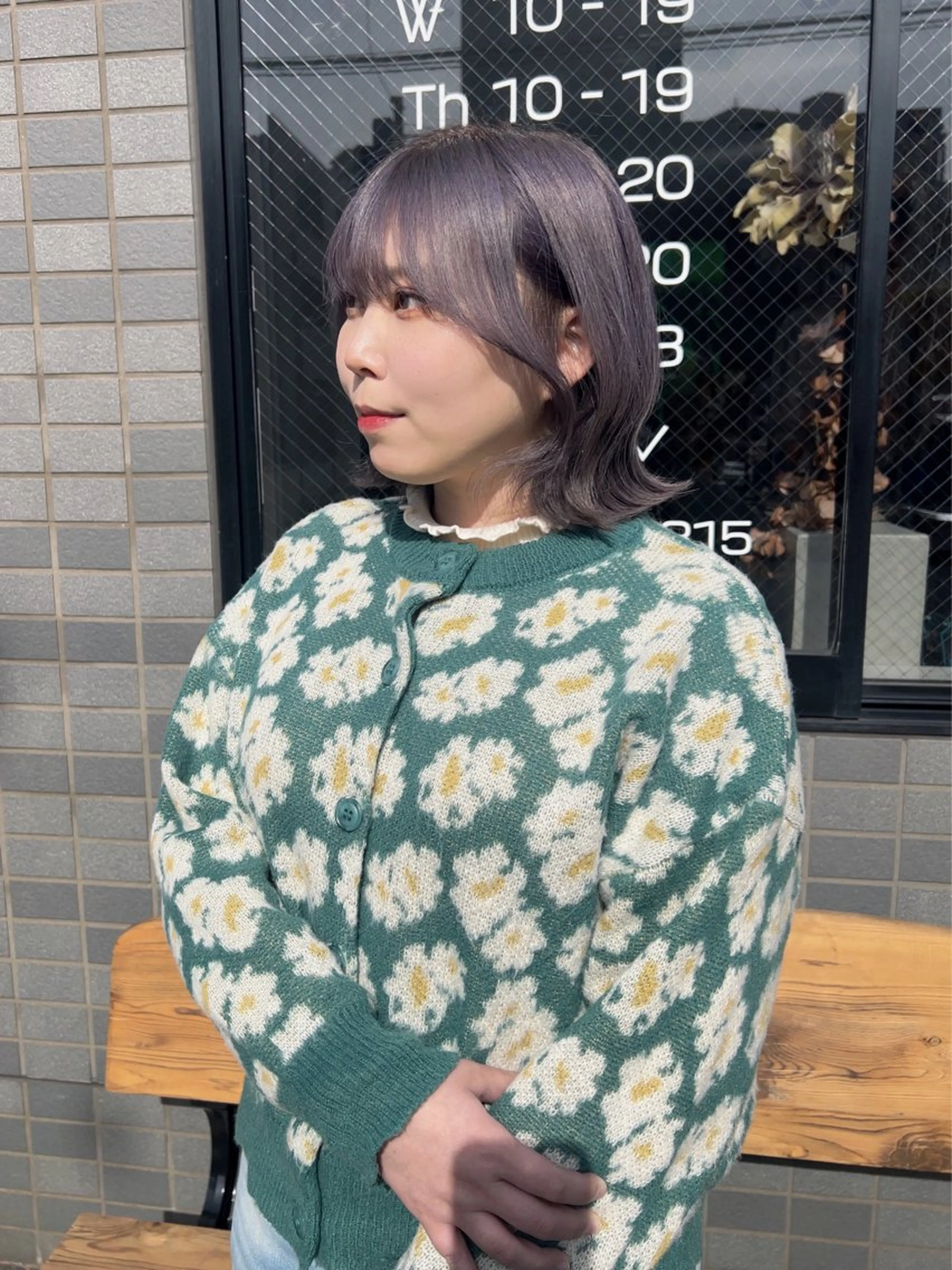 ショート カラー アッシュ ブリーチ ラベンダーカラー ラベンダーアッシュ ヘアカラー トリートメント (h)wim ウィムのヘアスタイル