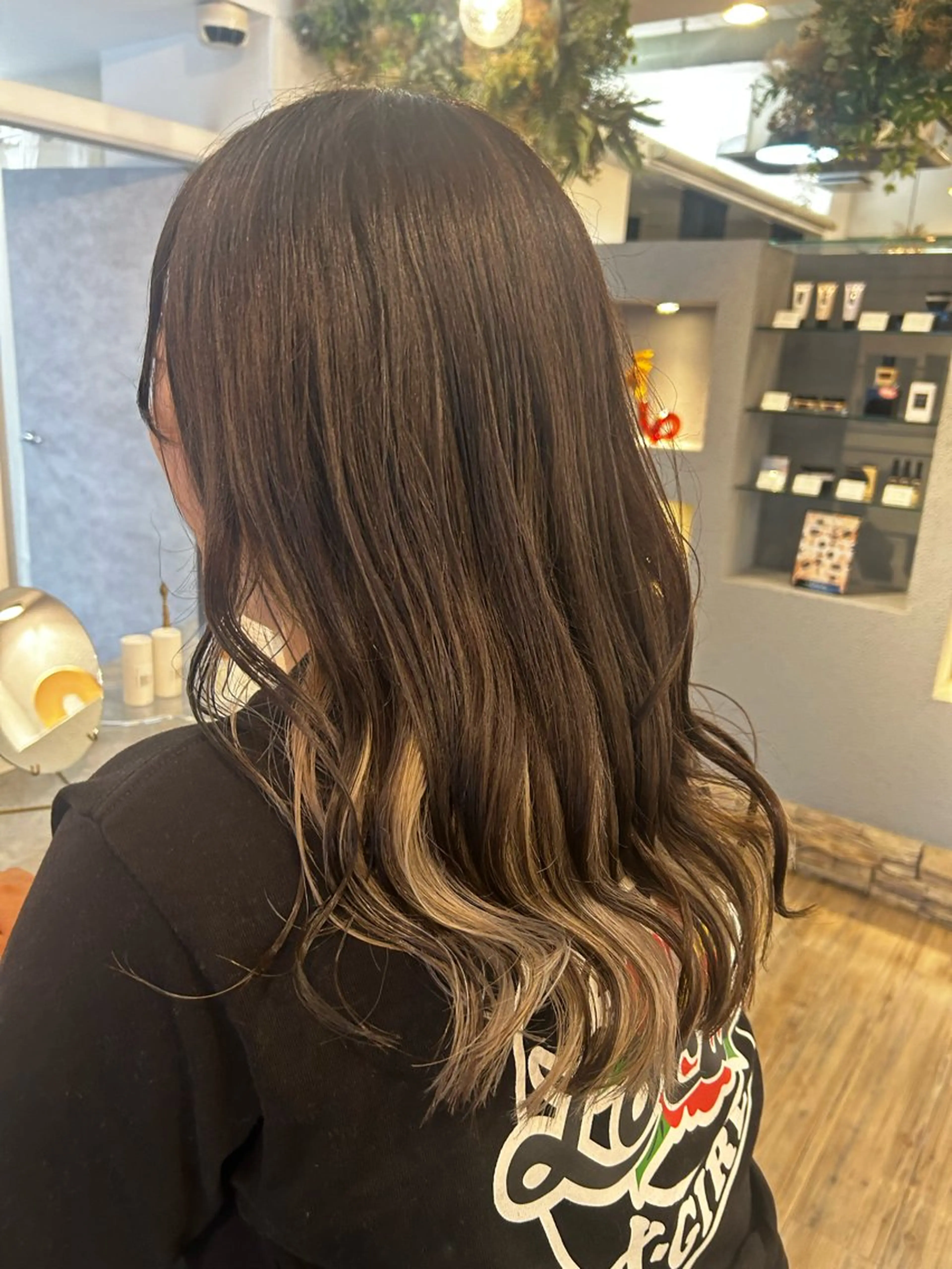 ロング カラー ブリーチ／ヘアセット 🪞🌙minamiのヘアスタイル