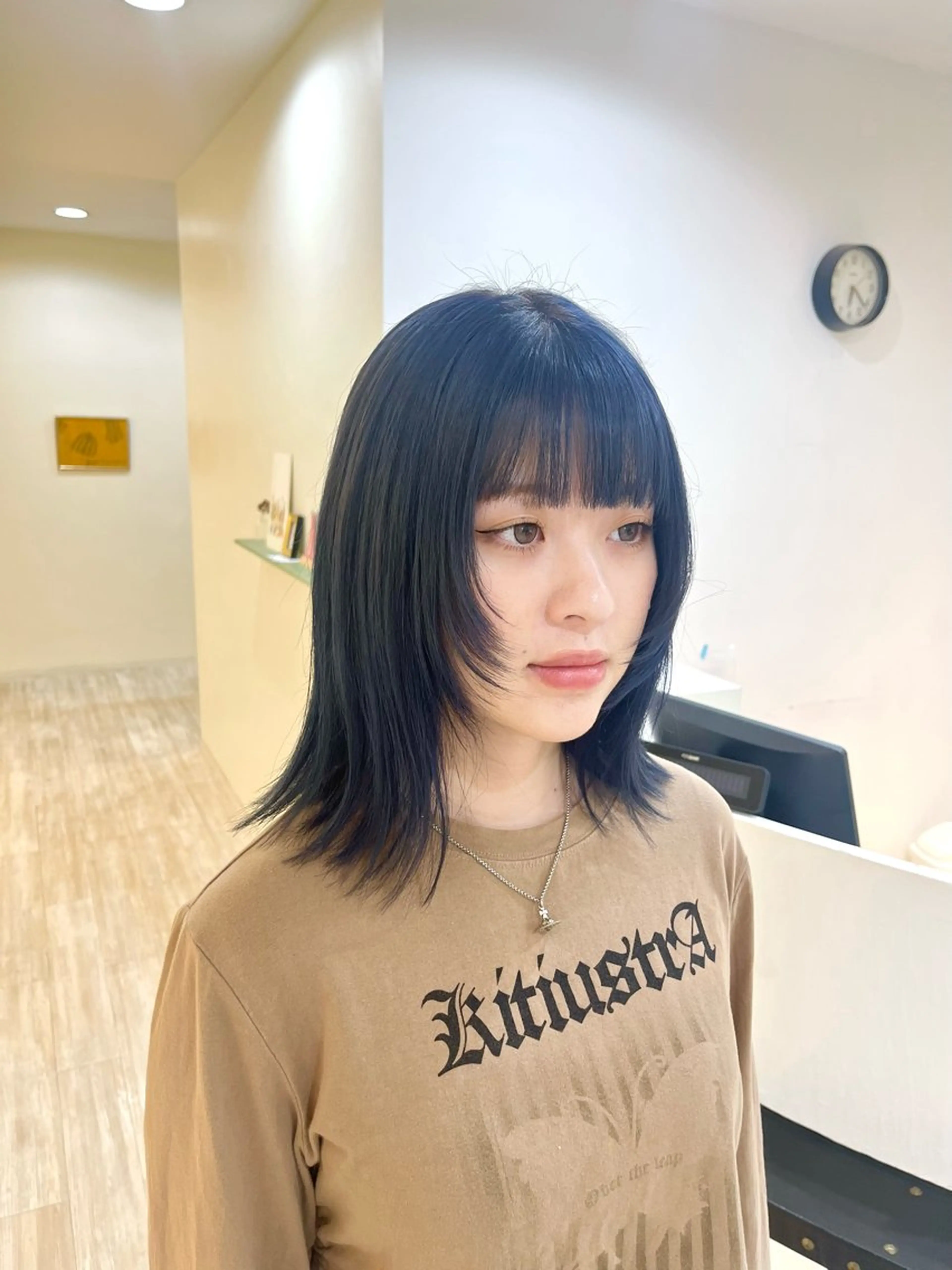 ミディアム カラー つぼみ/パーマ ／レイヤー／ボブのヘアスタイル