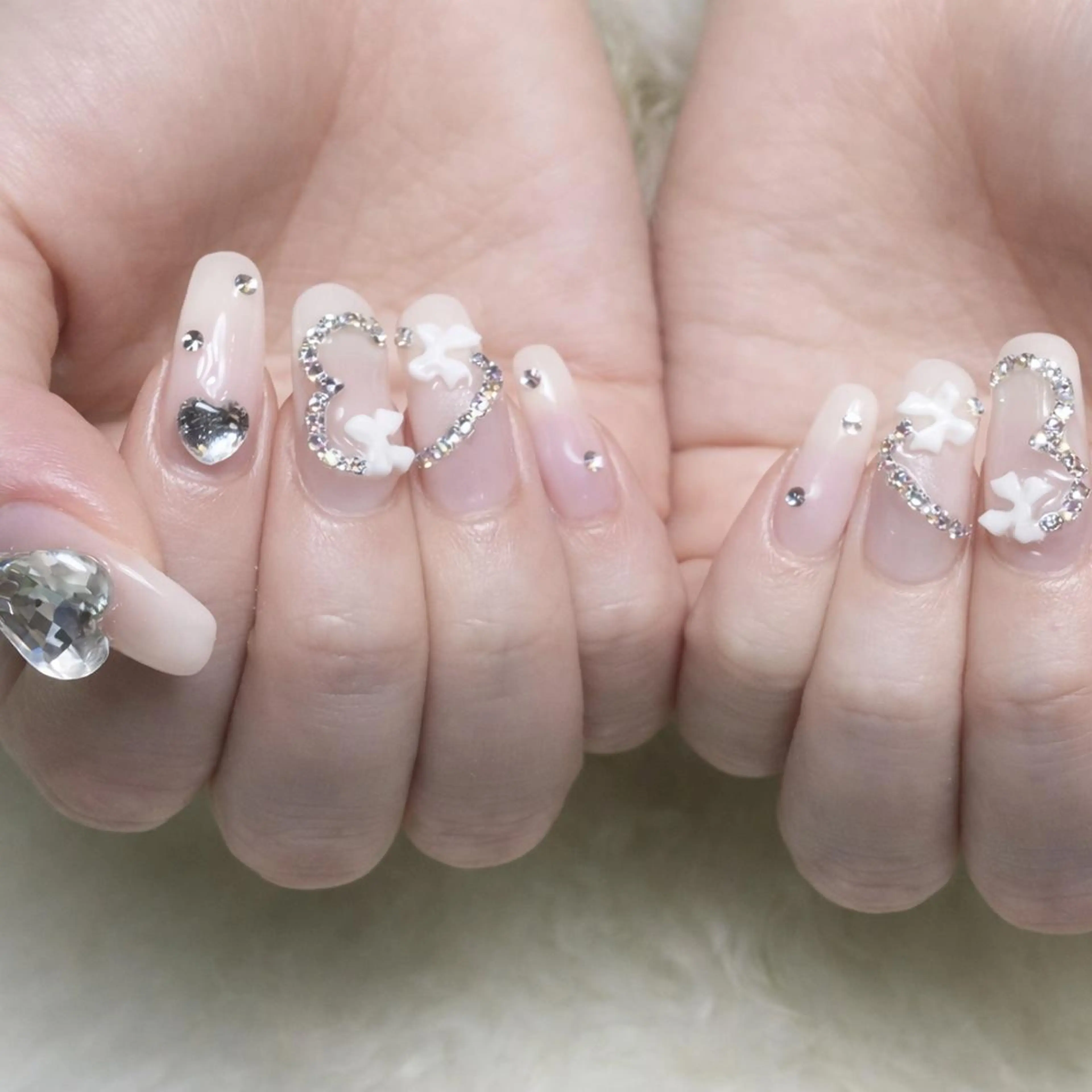 ネイル ハート リボン ワンホンネイル ハンドネイル Miku. Nのネイルデザイン