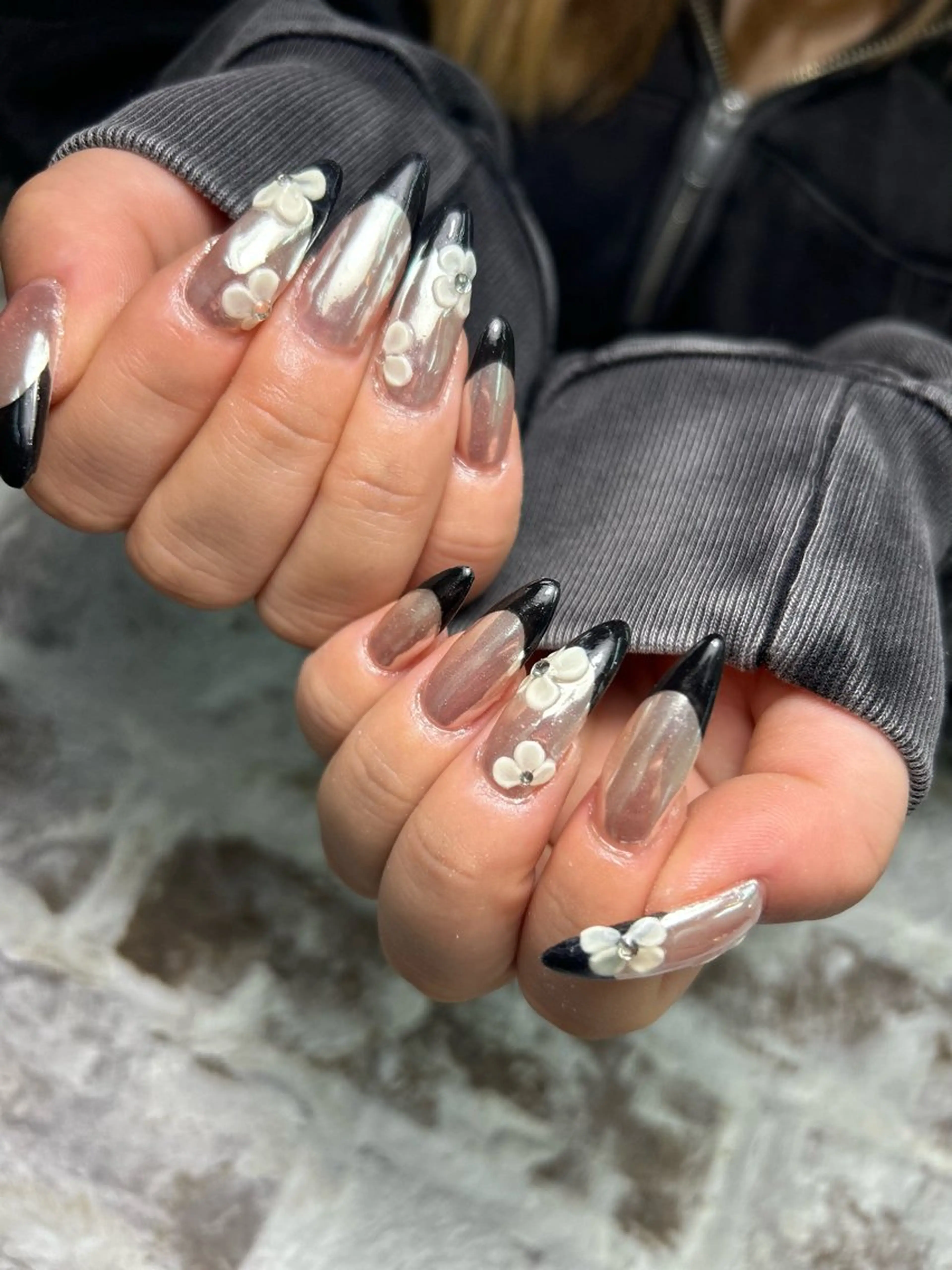 ネイル フレンチネイル ミラーネイル 東十条muumii ネイルまつ毛のネイルデザイン