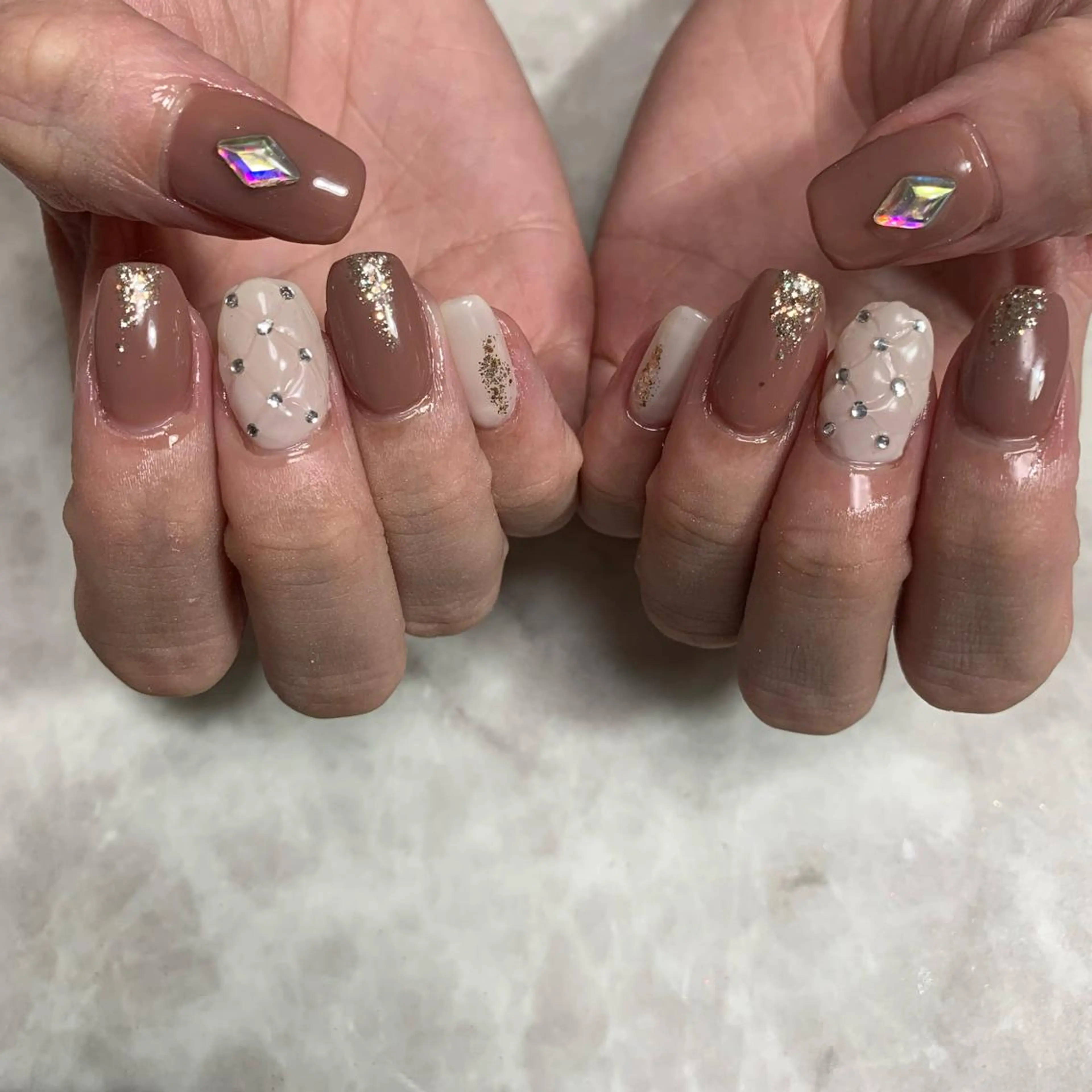 ネイル salon Hush Hushのネイルデザイン