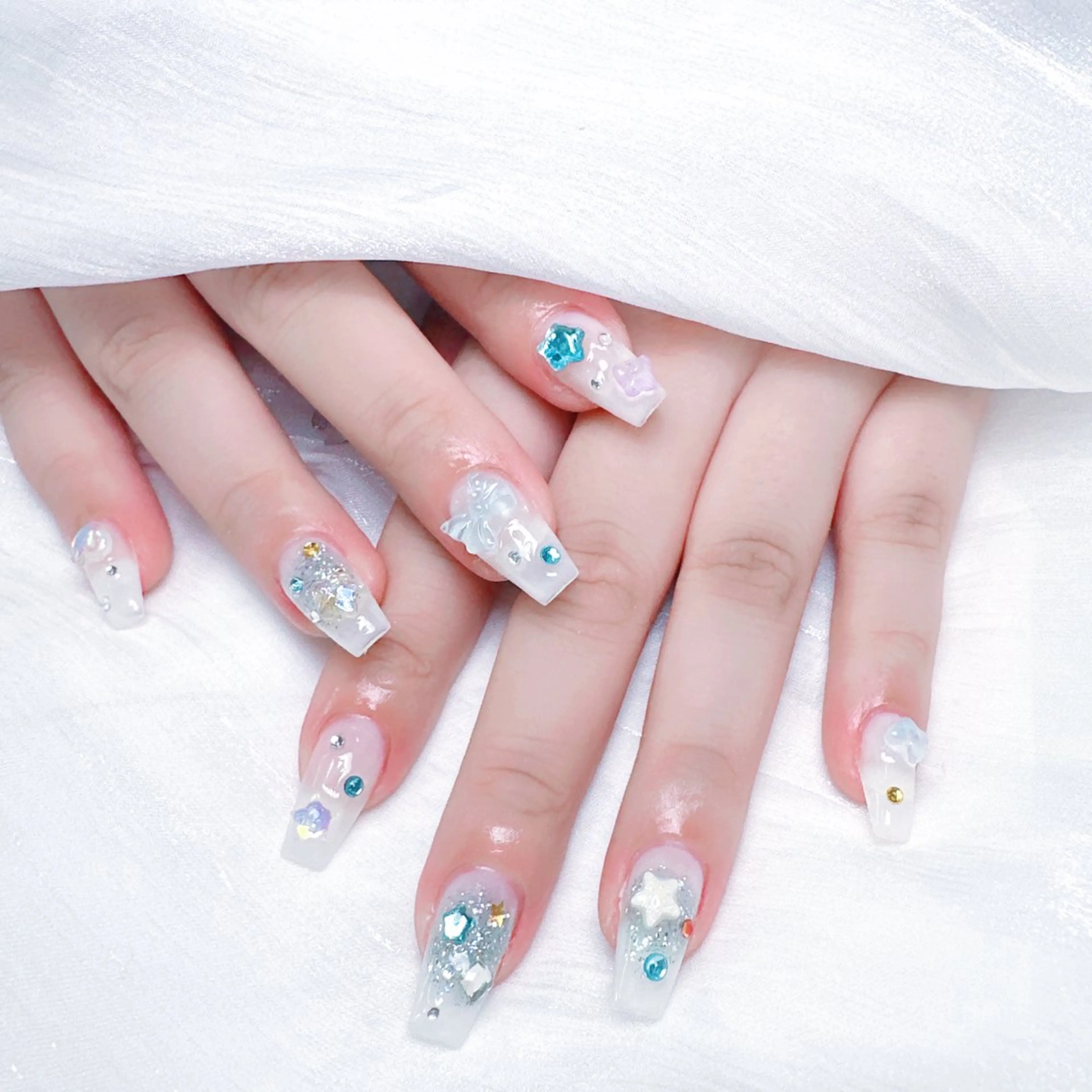 ネイル ハンドネイル M🌷nail 長さだし専門店のネイルデザイン