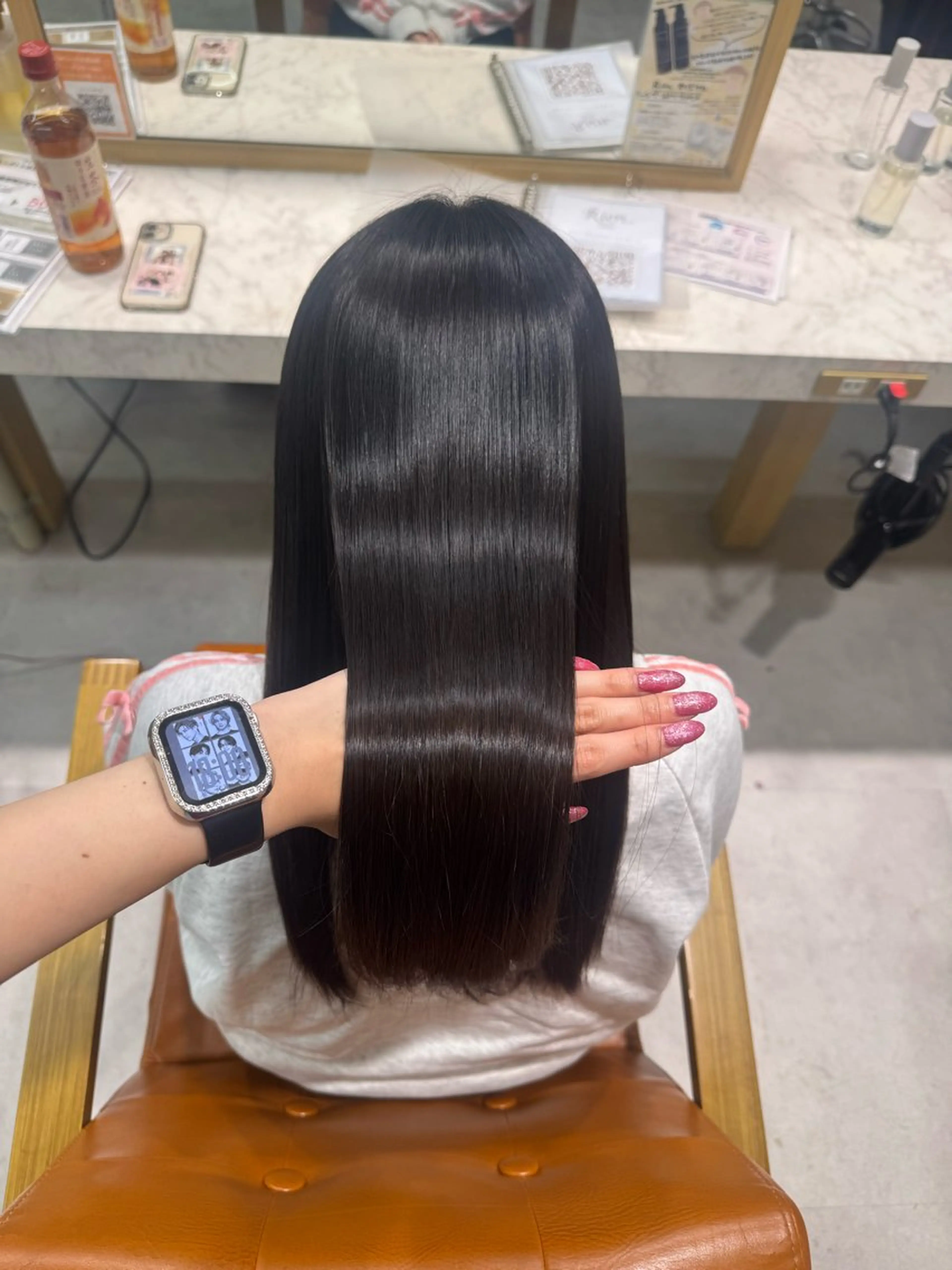 ロング ブリーチなしWカラー / 野中悠那のヘアスタイル