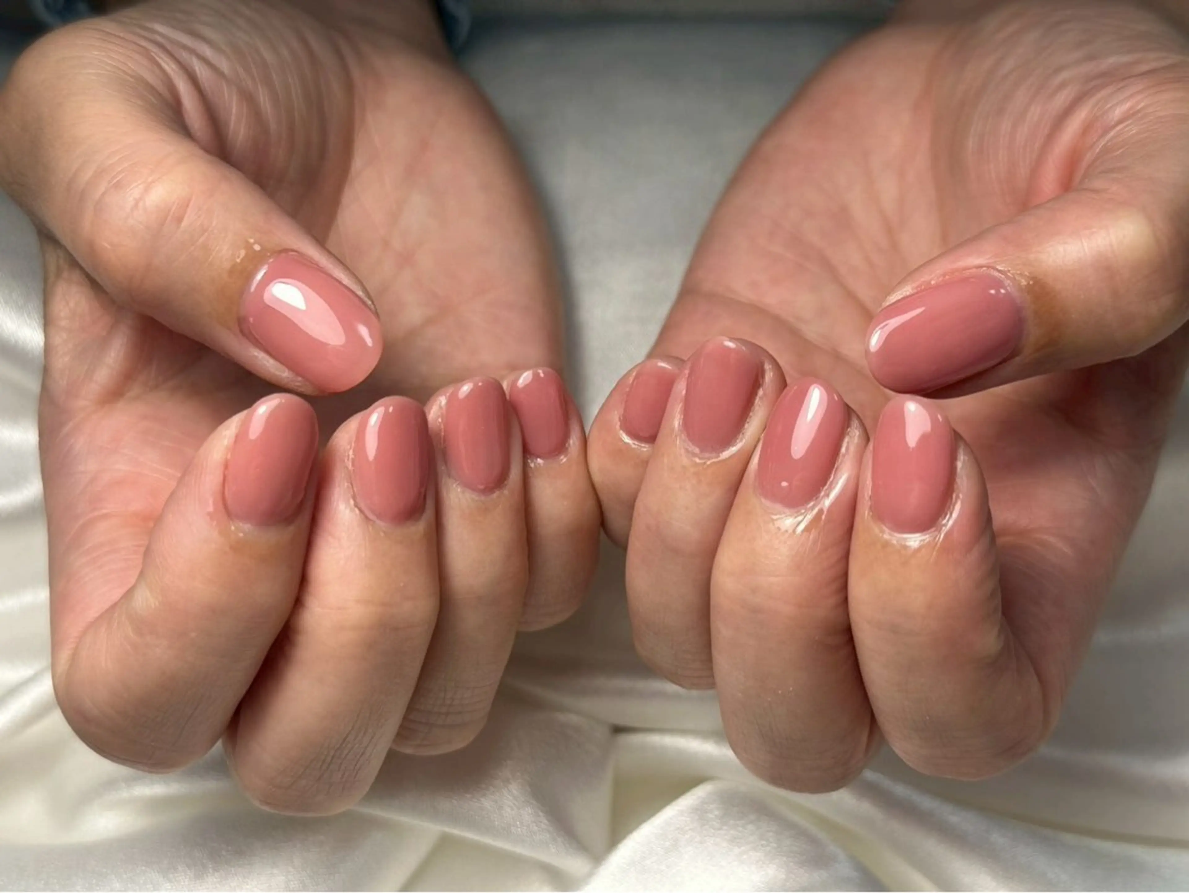 ネイル オーロラネイル 桜ネイル フラワーネイル フットネイル フレンチネイル ハンドネイル mogunail &blowのネイルデザイン