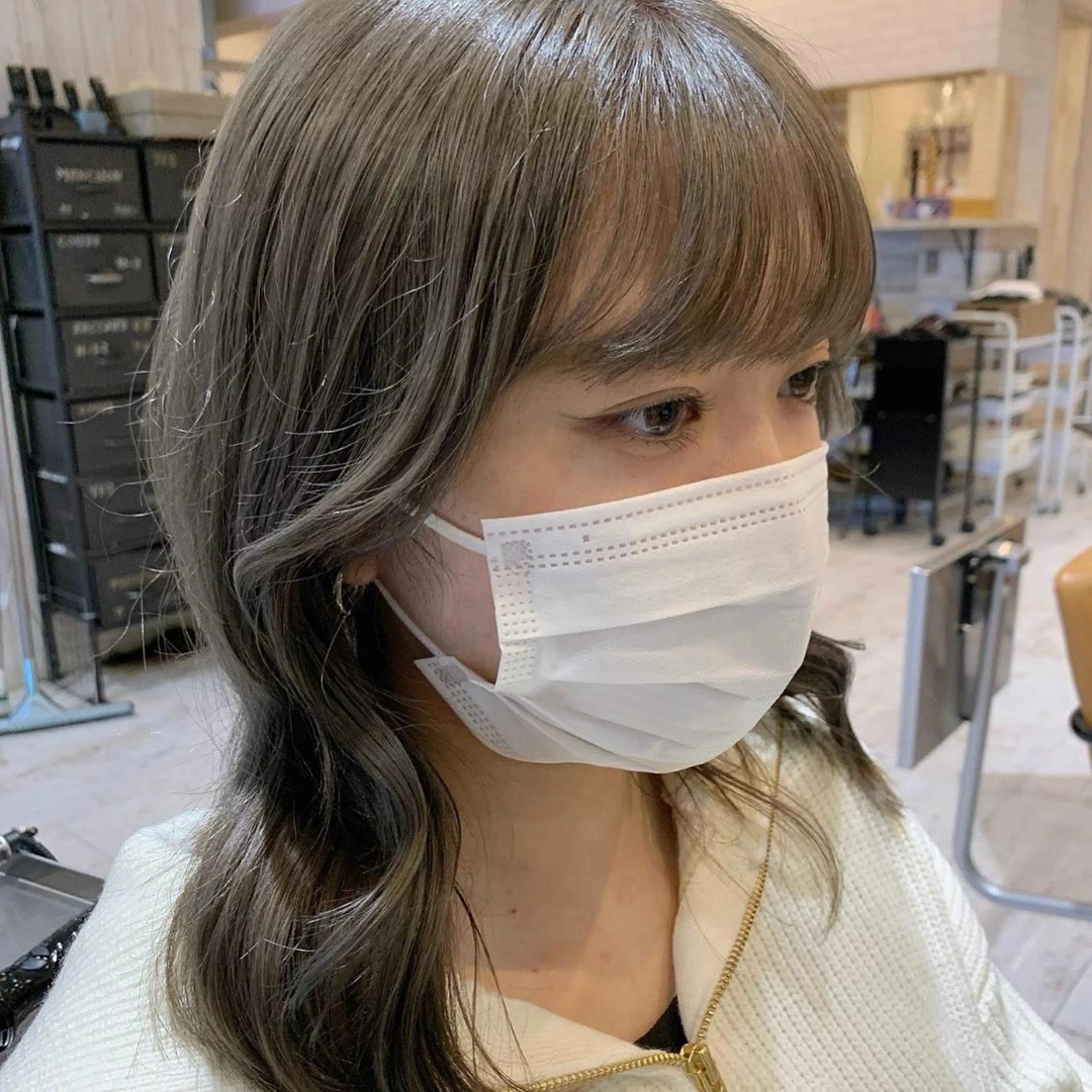 カラー ヤマダ サクラのヘアスタイル