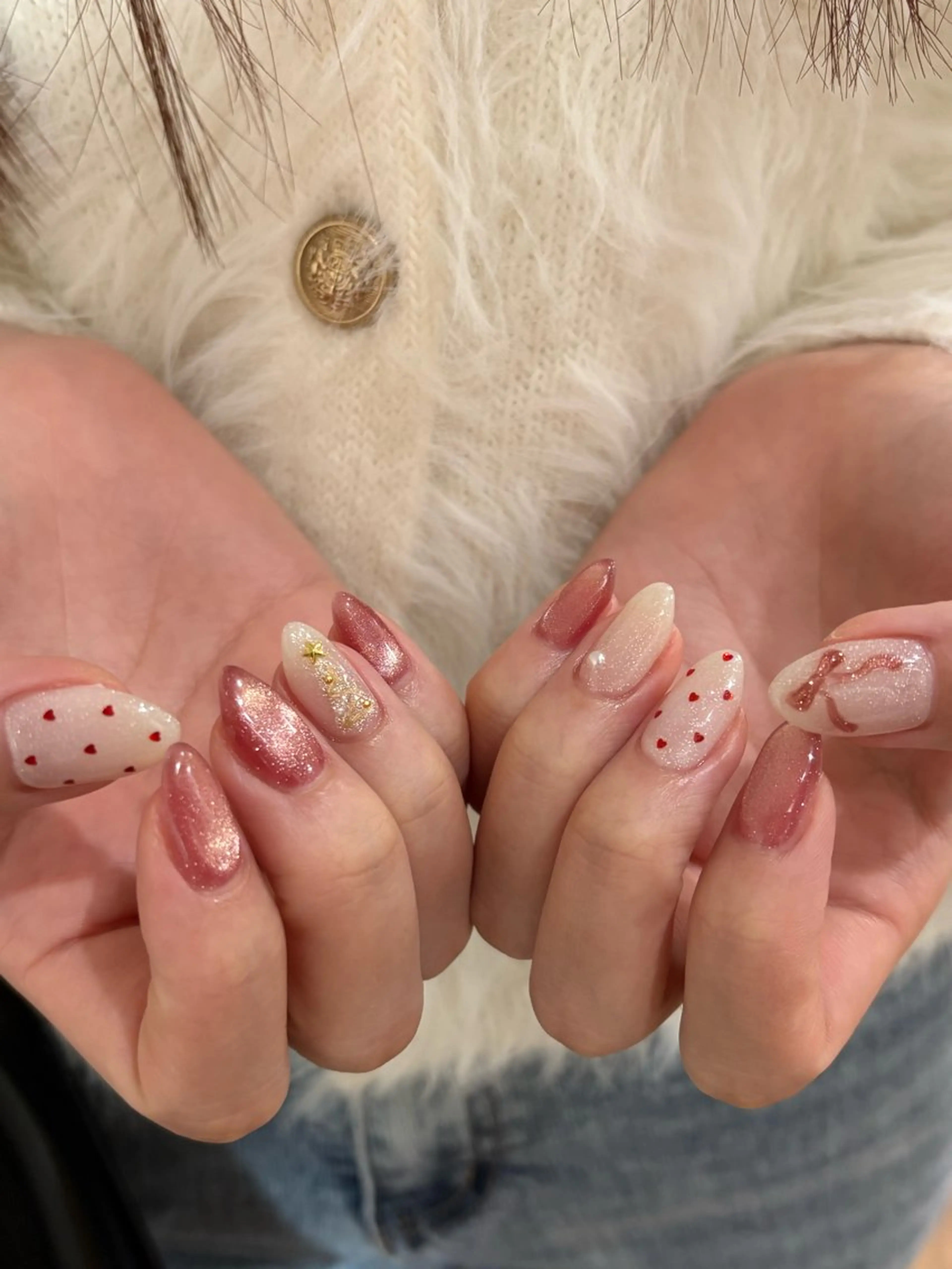 ネイル キラキラネイル emi 🧸のネイルデザイン