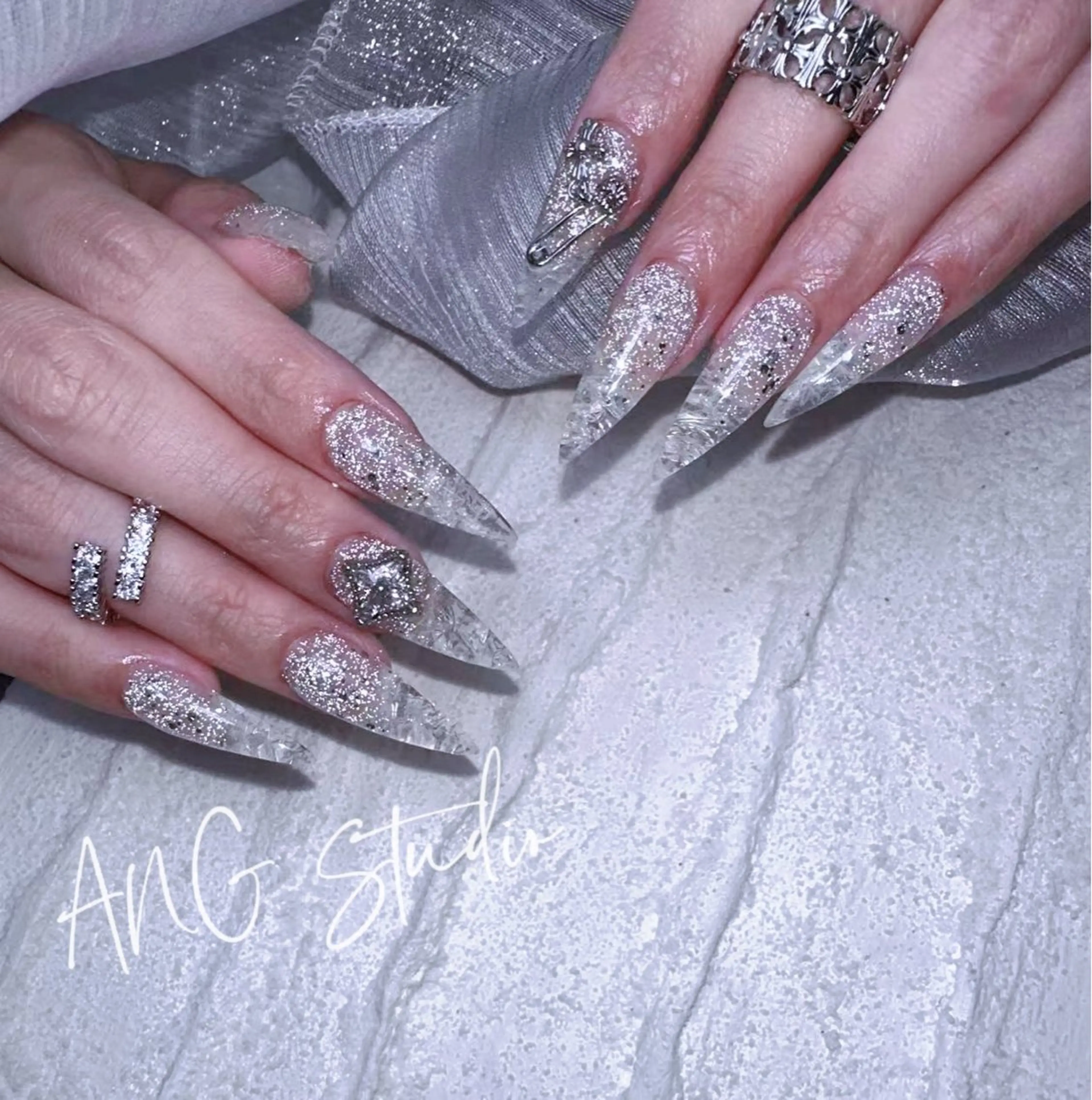 ネイル ハンドネイル ハンドケア ANG Studioのネイルデザイン