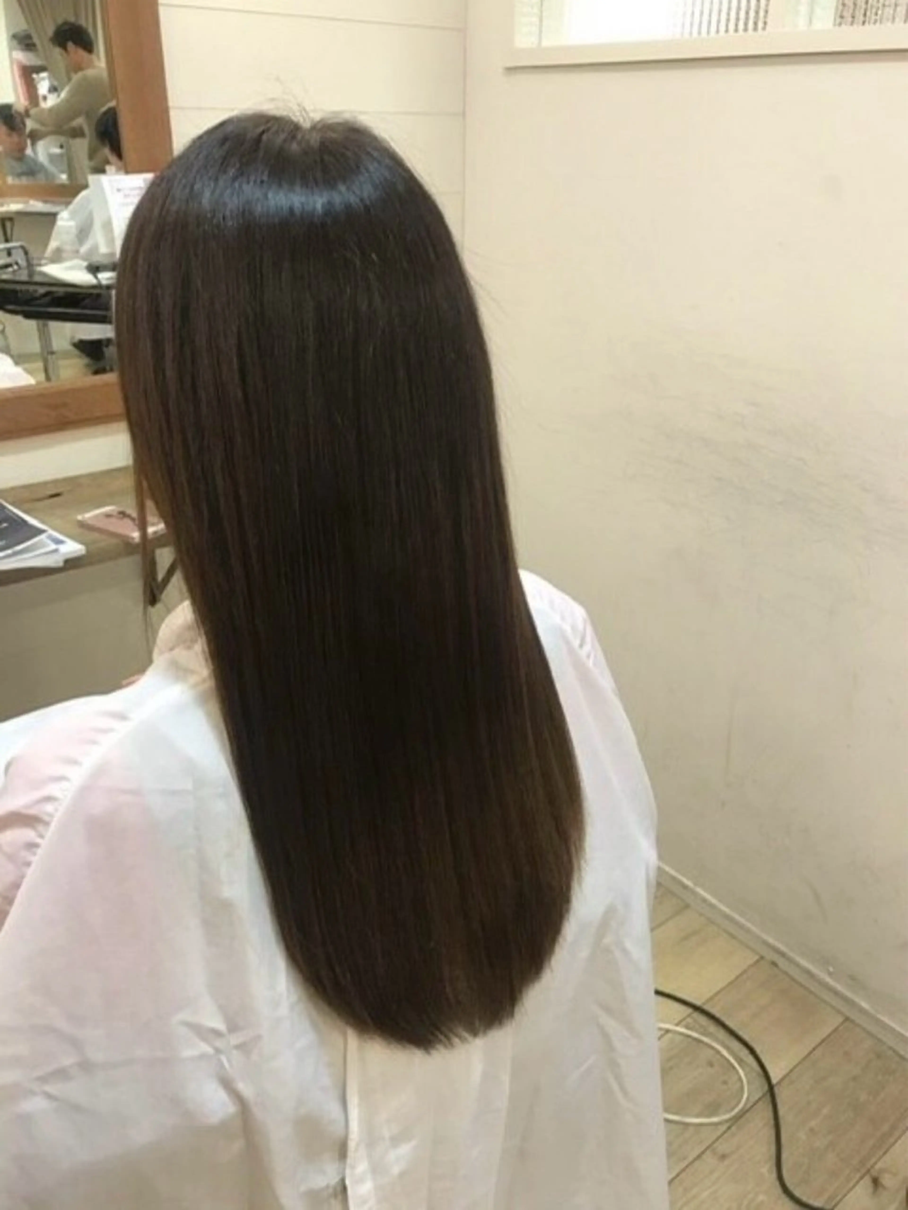 セミロング な おのヘアスタイル