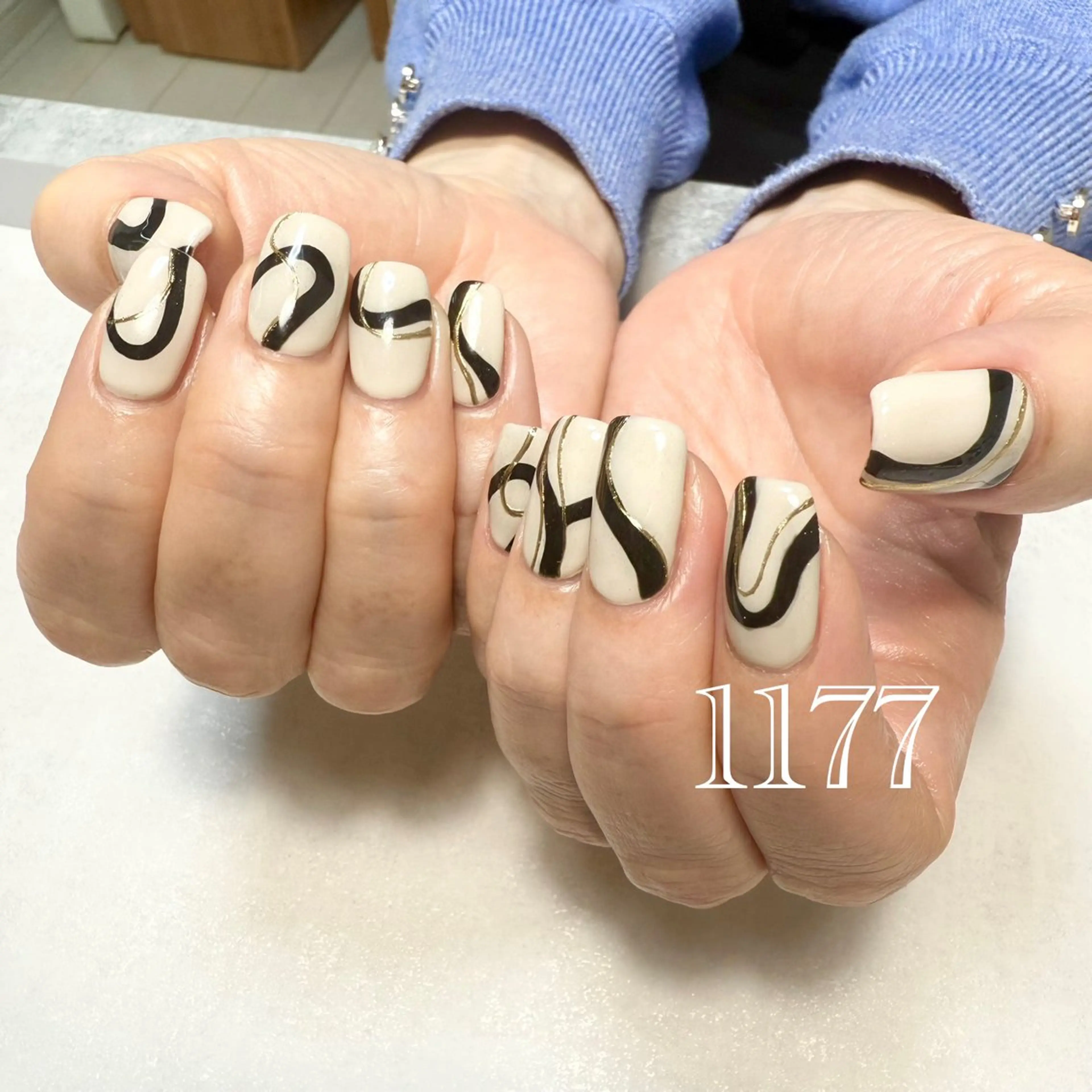 ネイル ハンドネイル nailsalon 1177のネイルデザイン