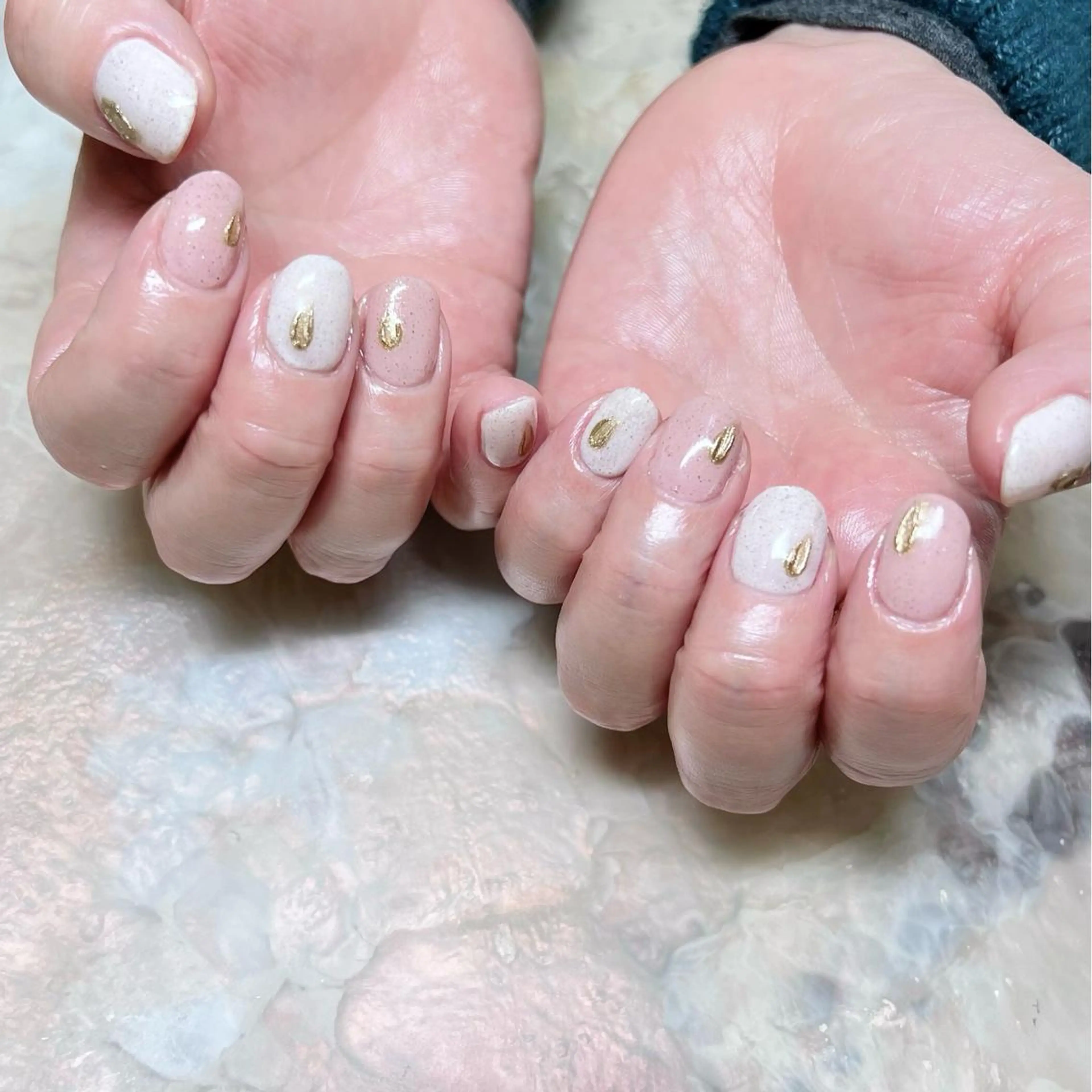 ネイル マグネットネイル ニュアンスネイル ショートネイル gemickle nailのネイルデザイン