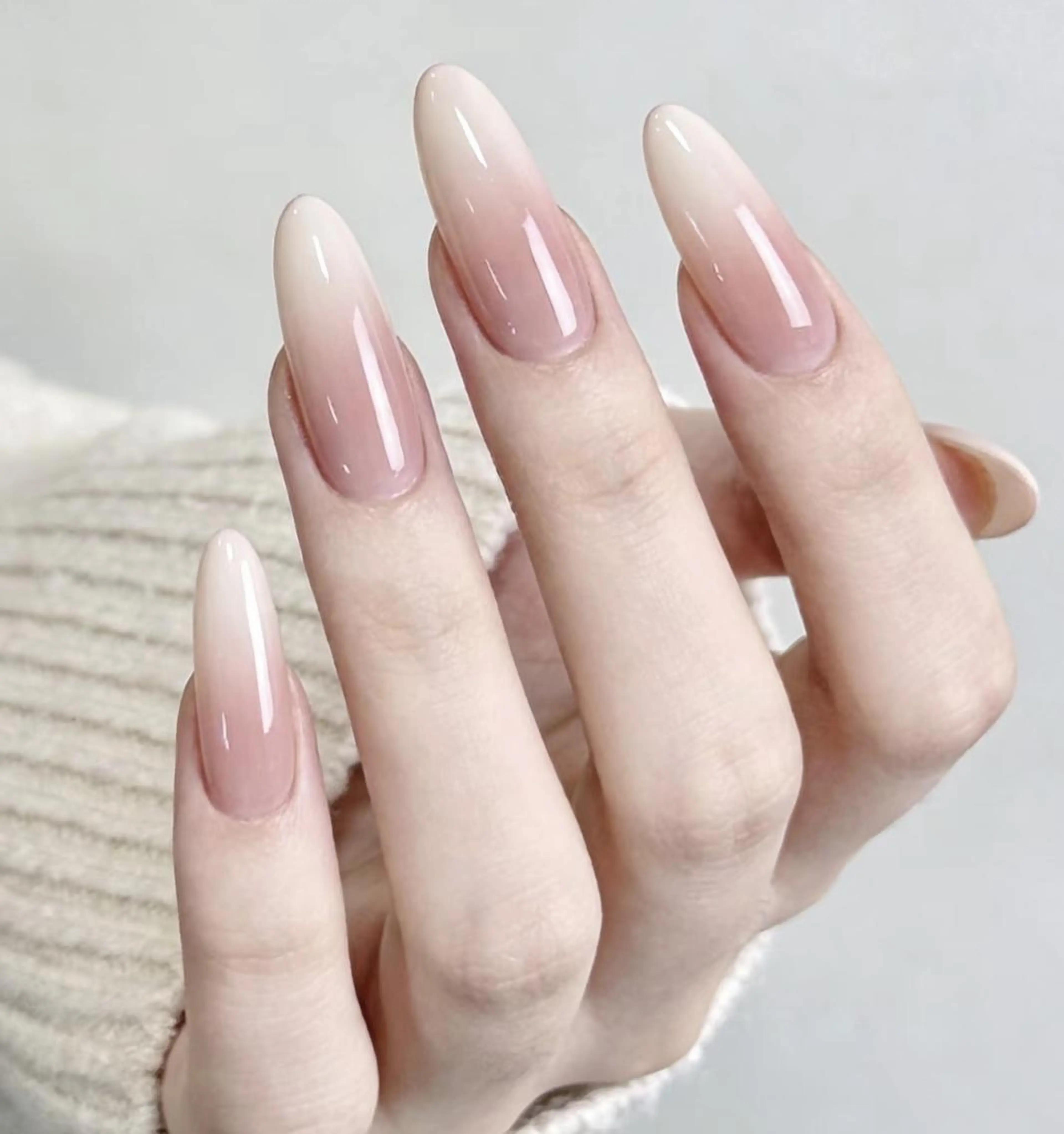 ネイル ハンドネイル ハンドケア MoonNail SALONのネイルデザイン