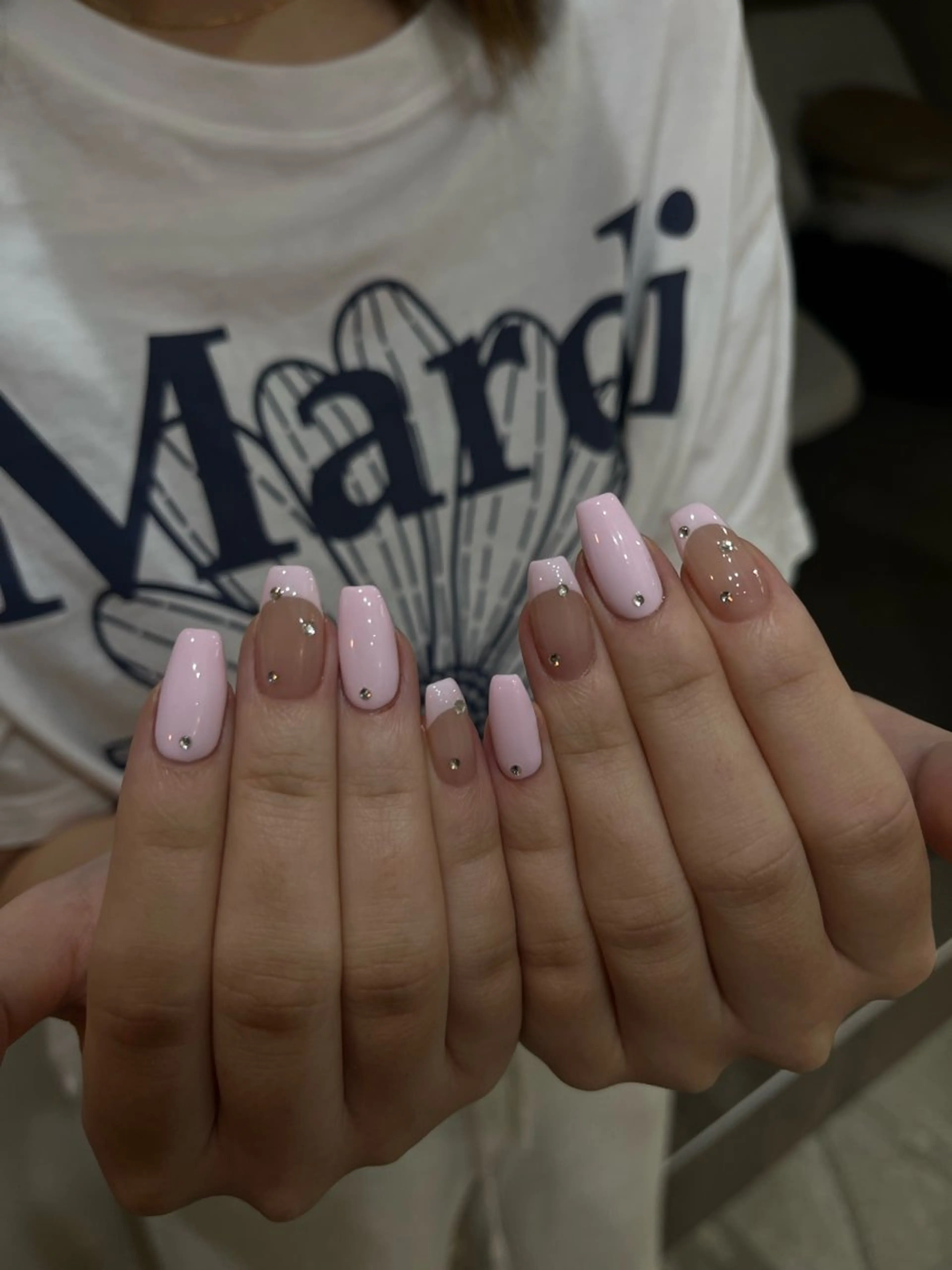 ネイル 浅野 優衣のネイルデザイン