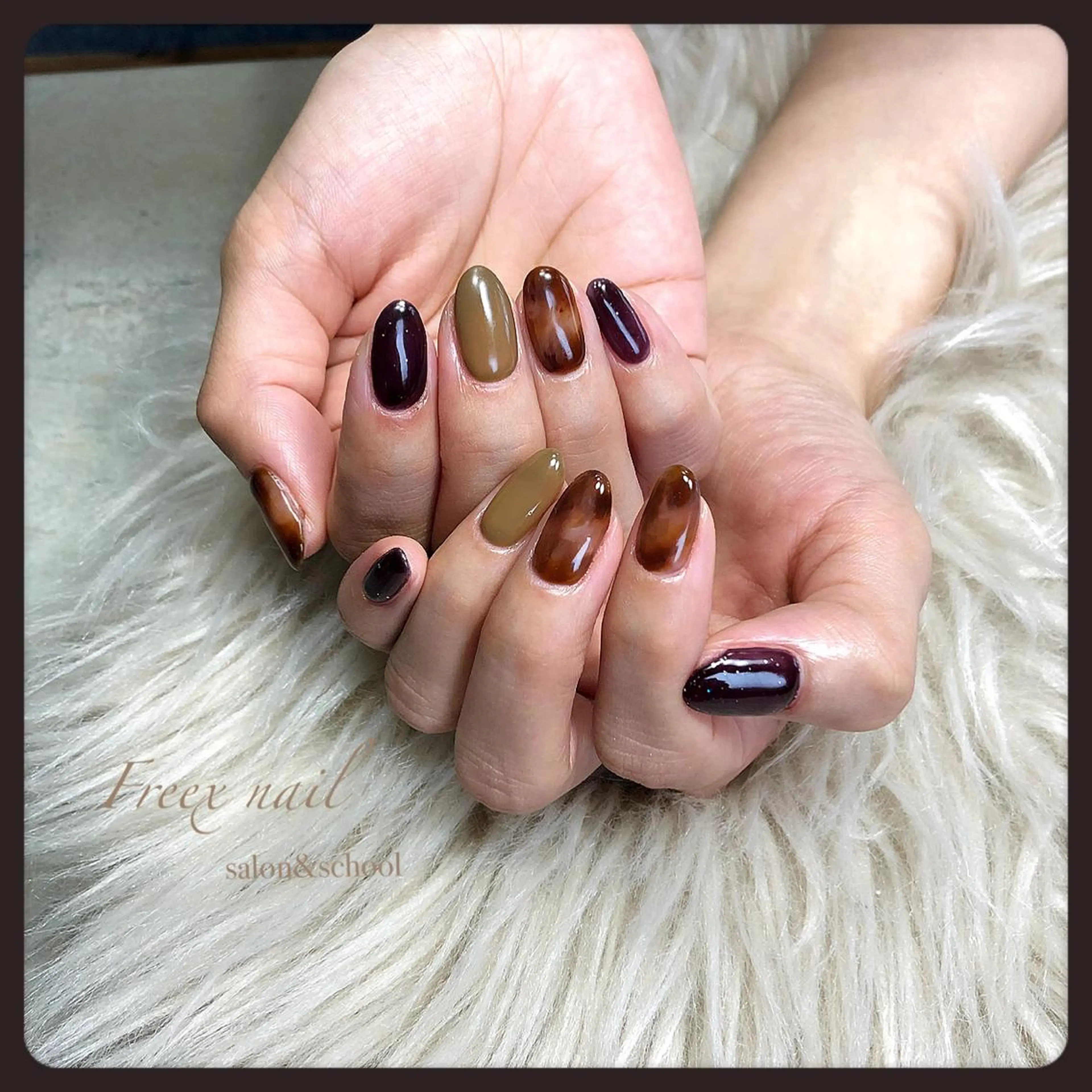 ネイル べっ甲ネイル ハンドネイル ハンドケア freex nail /ニュアンス/個性派のネイルデザイン