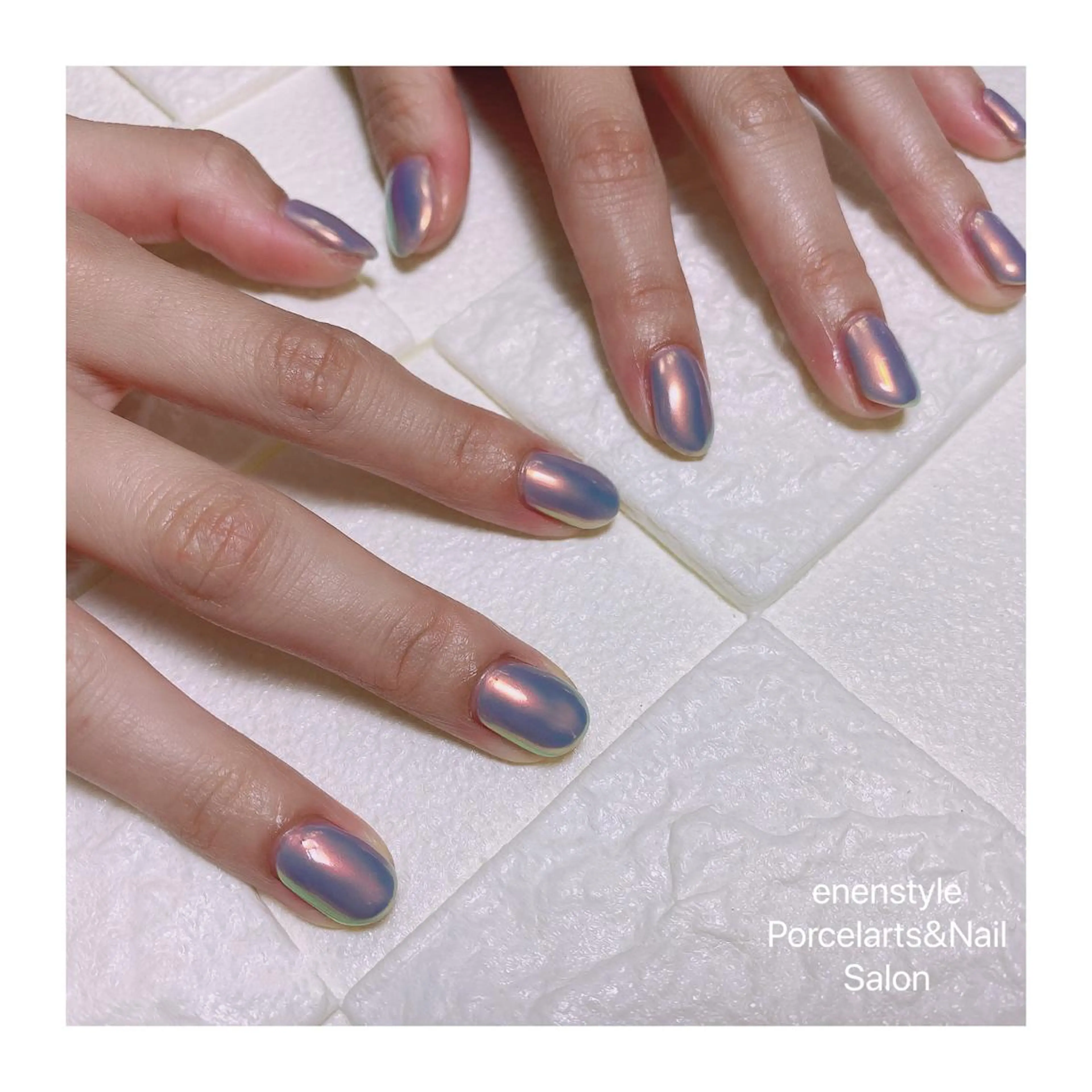 ショート ネイル 👑enen style👑のネイルデザイン