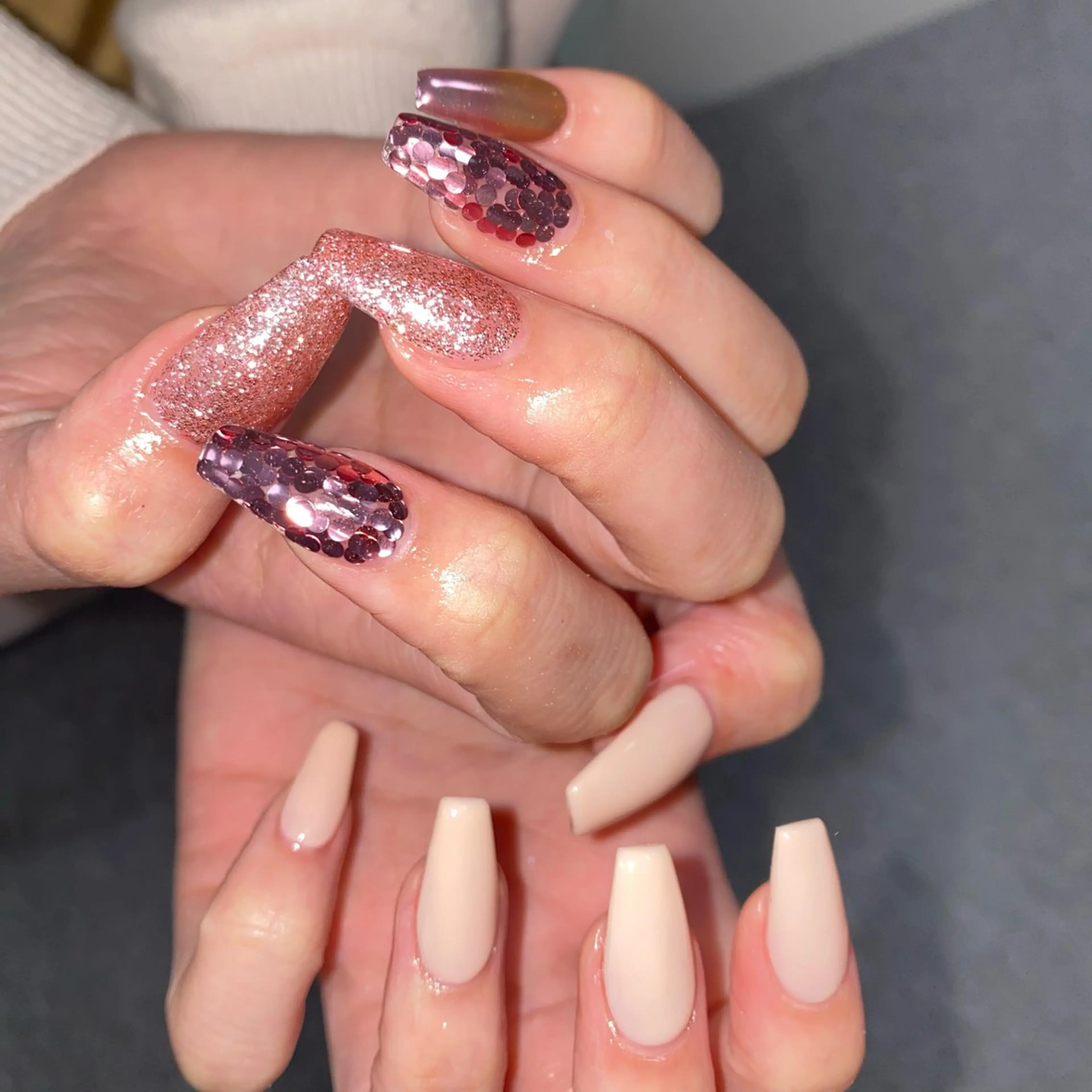 ネイル I pinknail 韓国風·持ち込み専門のネイルデザイン