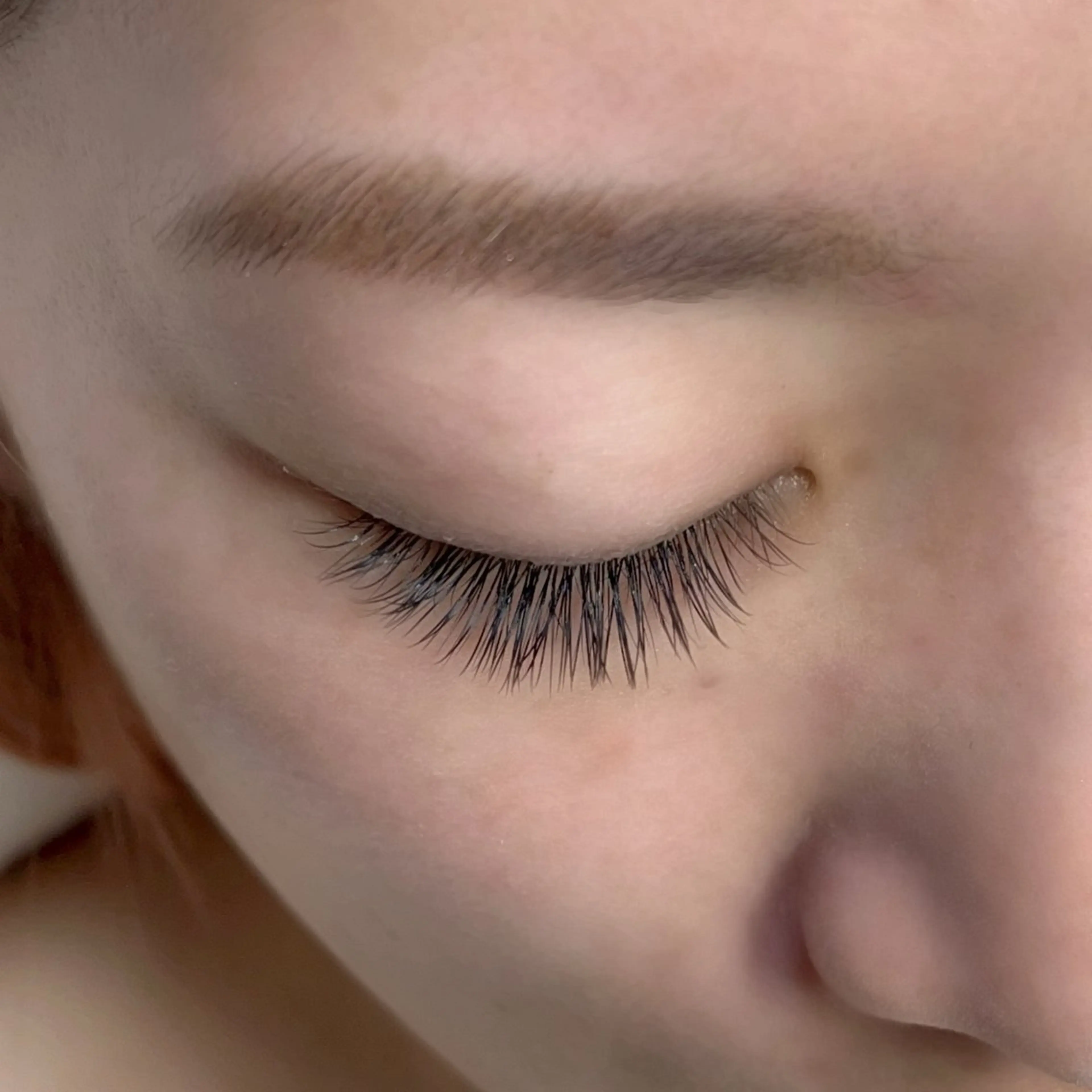 🍒ミニモ限定　撮影モデル🍒まつエク120本　目元の撮影可能な方📷　フラットラッシュの写真