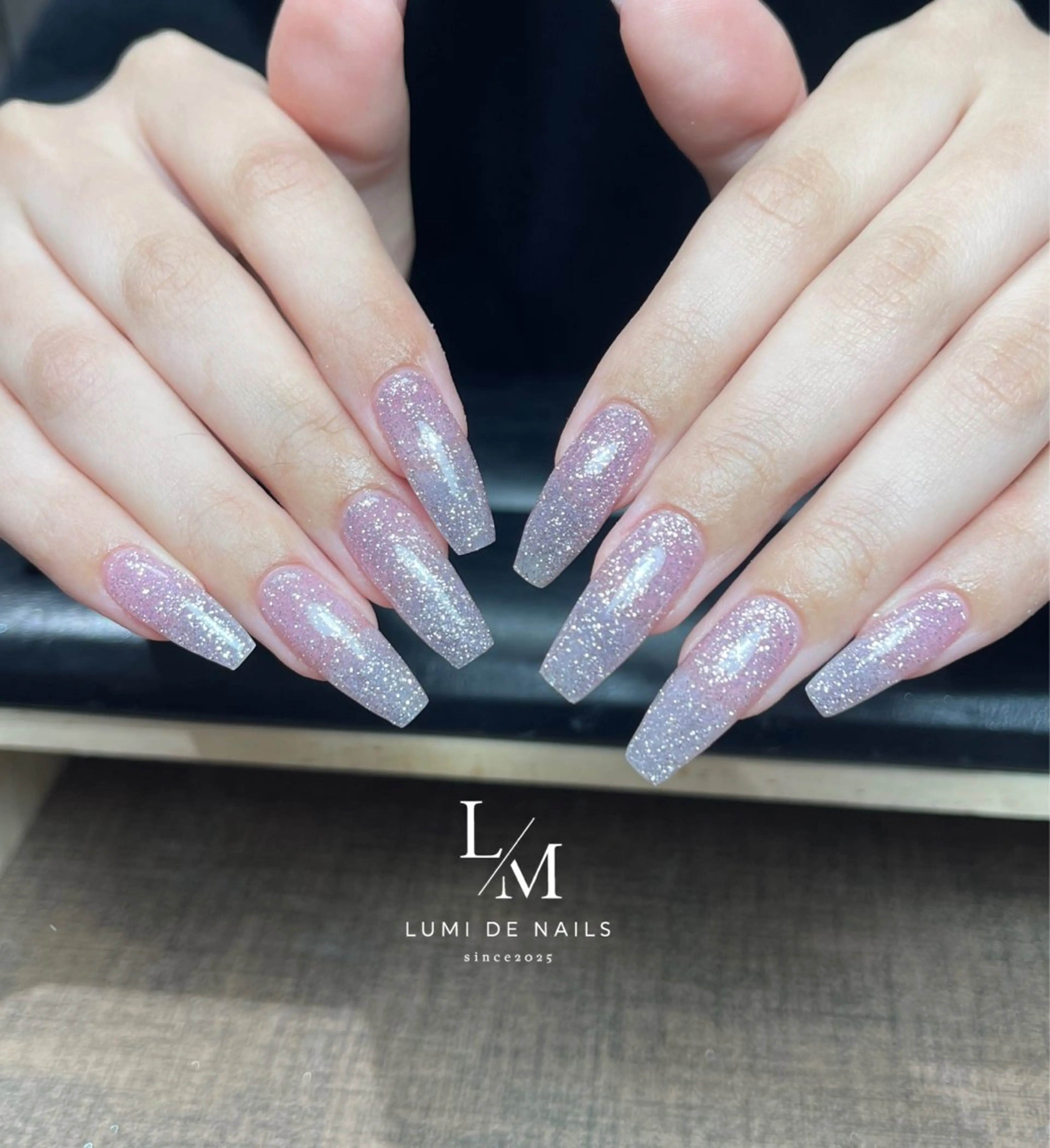 ネイル アートネイル グラデーション ラメ(グリッター) マグネットネイル ミラーネイル ハンドネイル Lumi de nailsのネイルデザイン