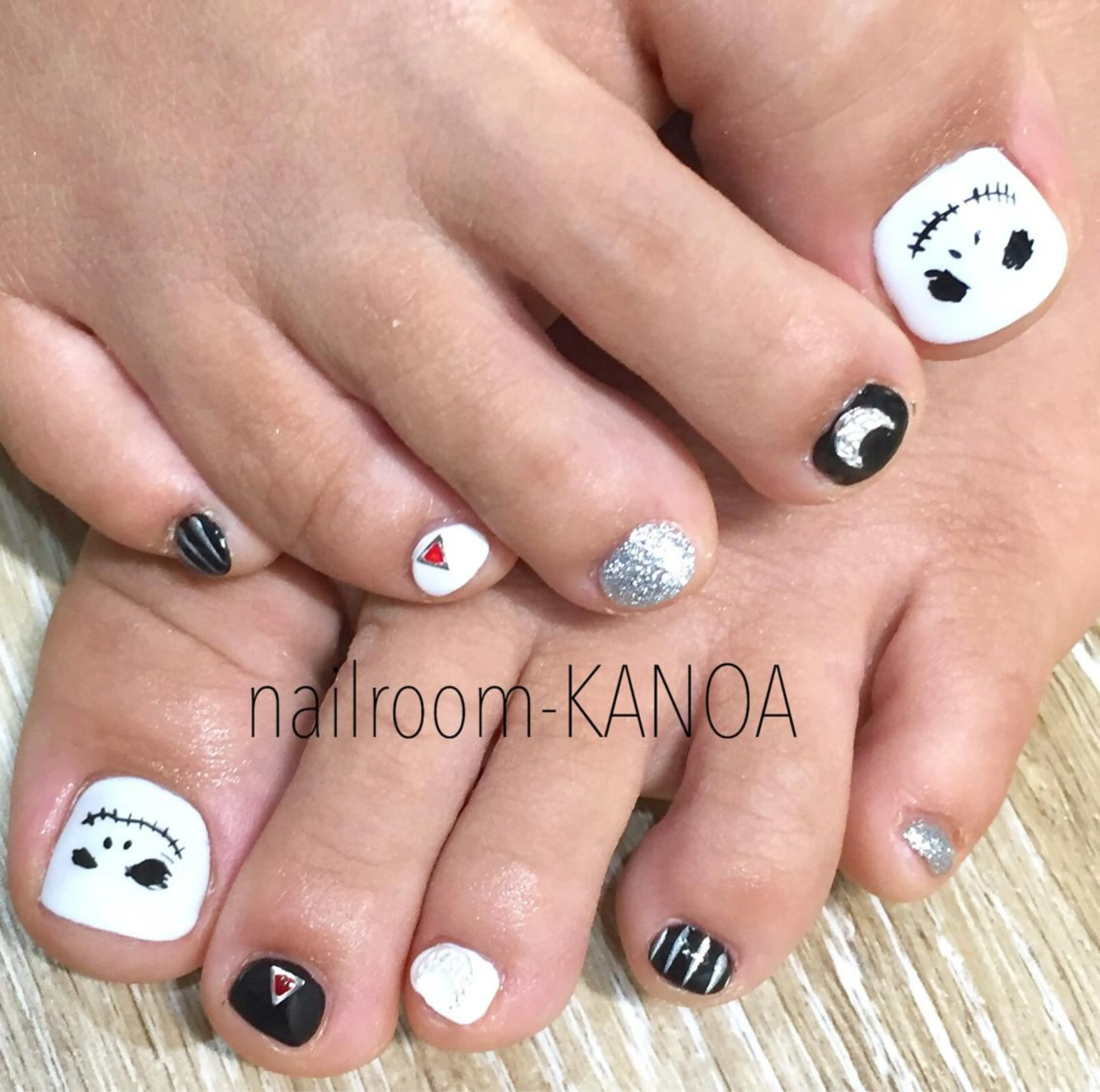 ショート ネイル ハロウィン フットネイル ハロウィン nailroom- KANOAのネイルデザイン
