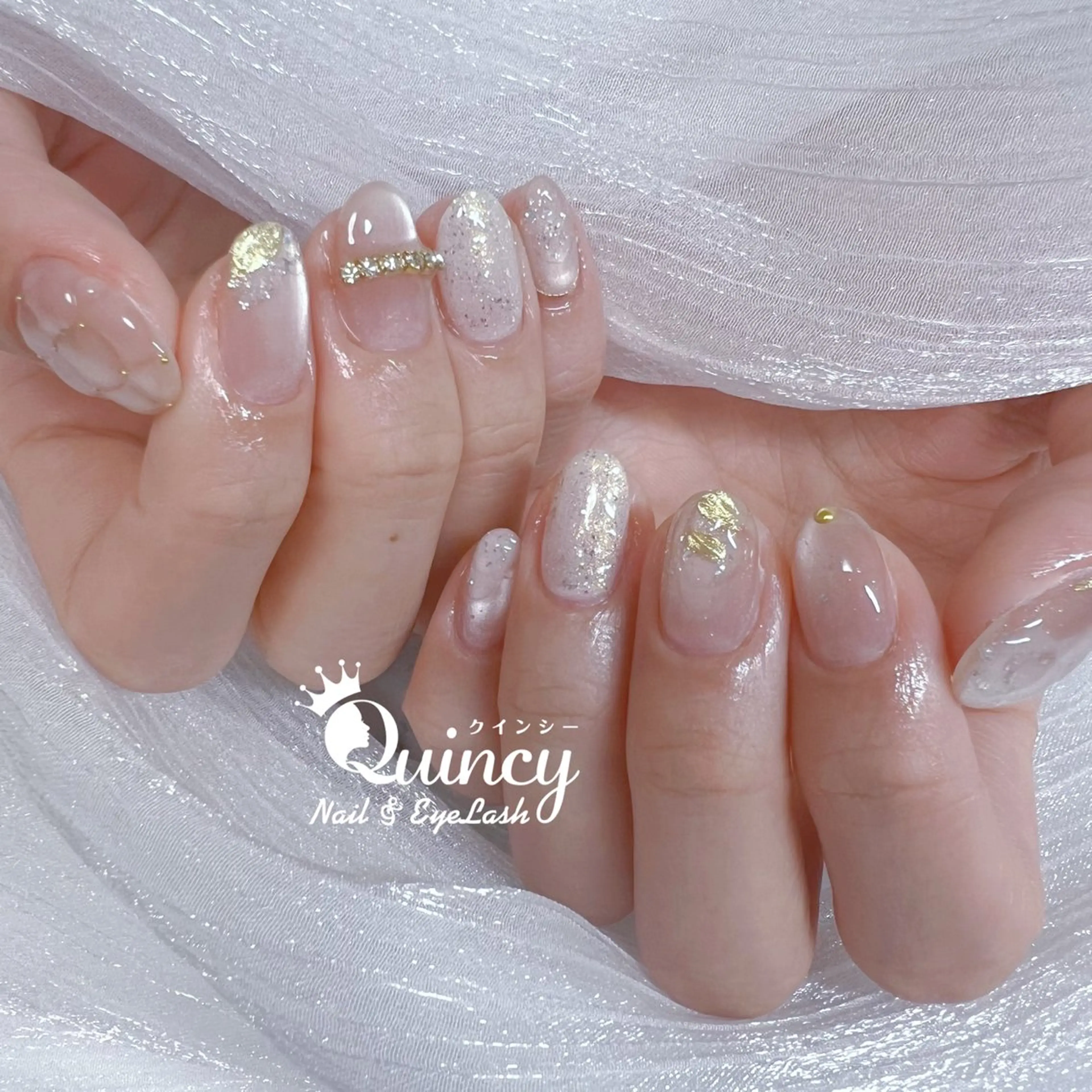 ショート ハンドネイル Quincy ネイル&アイラッシュのマツエク・マツパデザイン