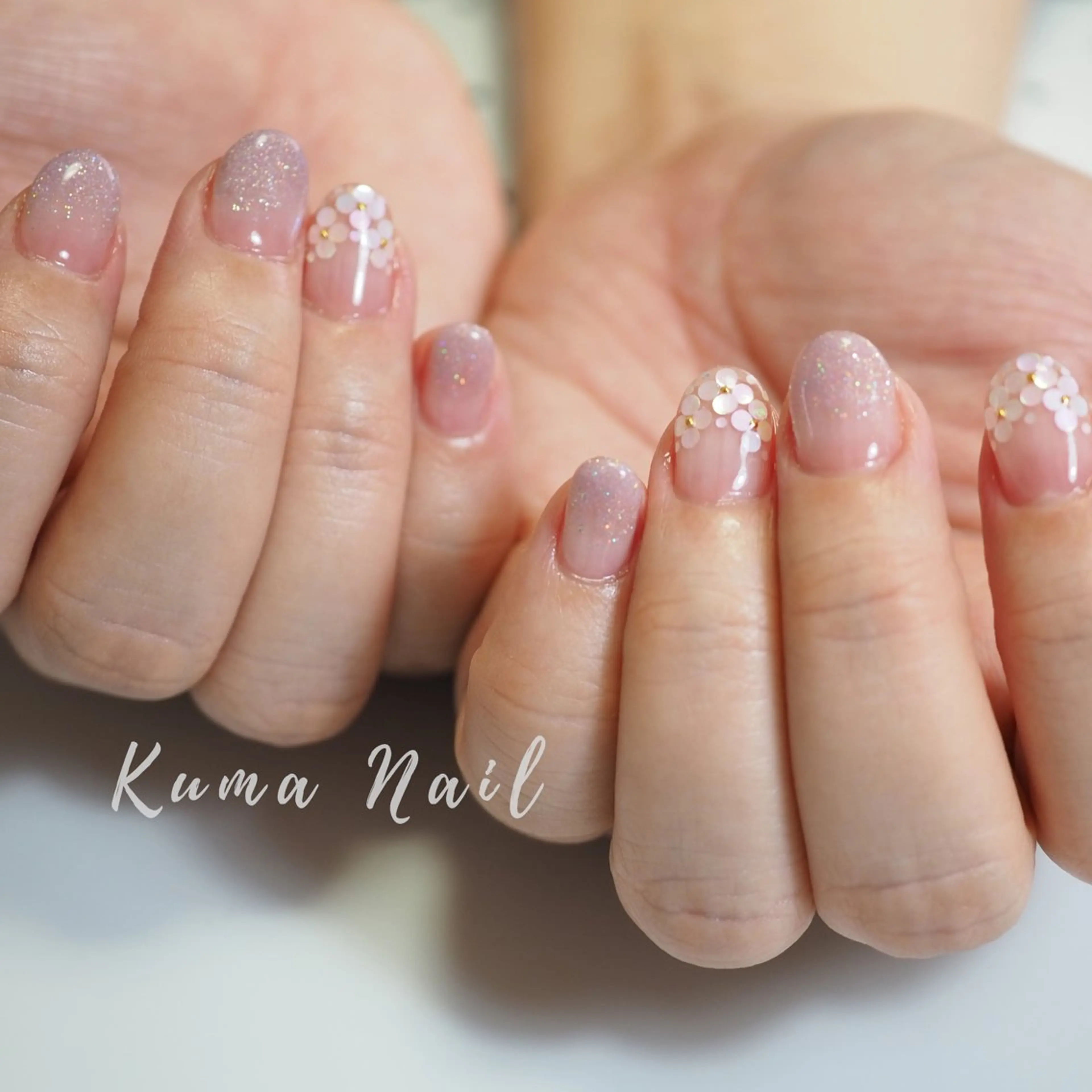 ネイル フラワーネイル グラデーション オフィスネイル 春ネイル ハンドネイル 藤が丘ネイル Kuma Nailのネイルデザイン