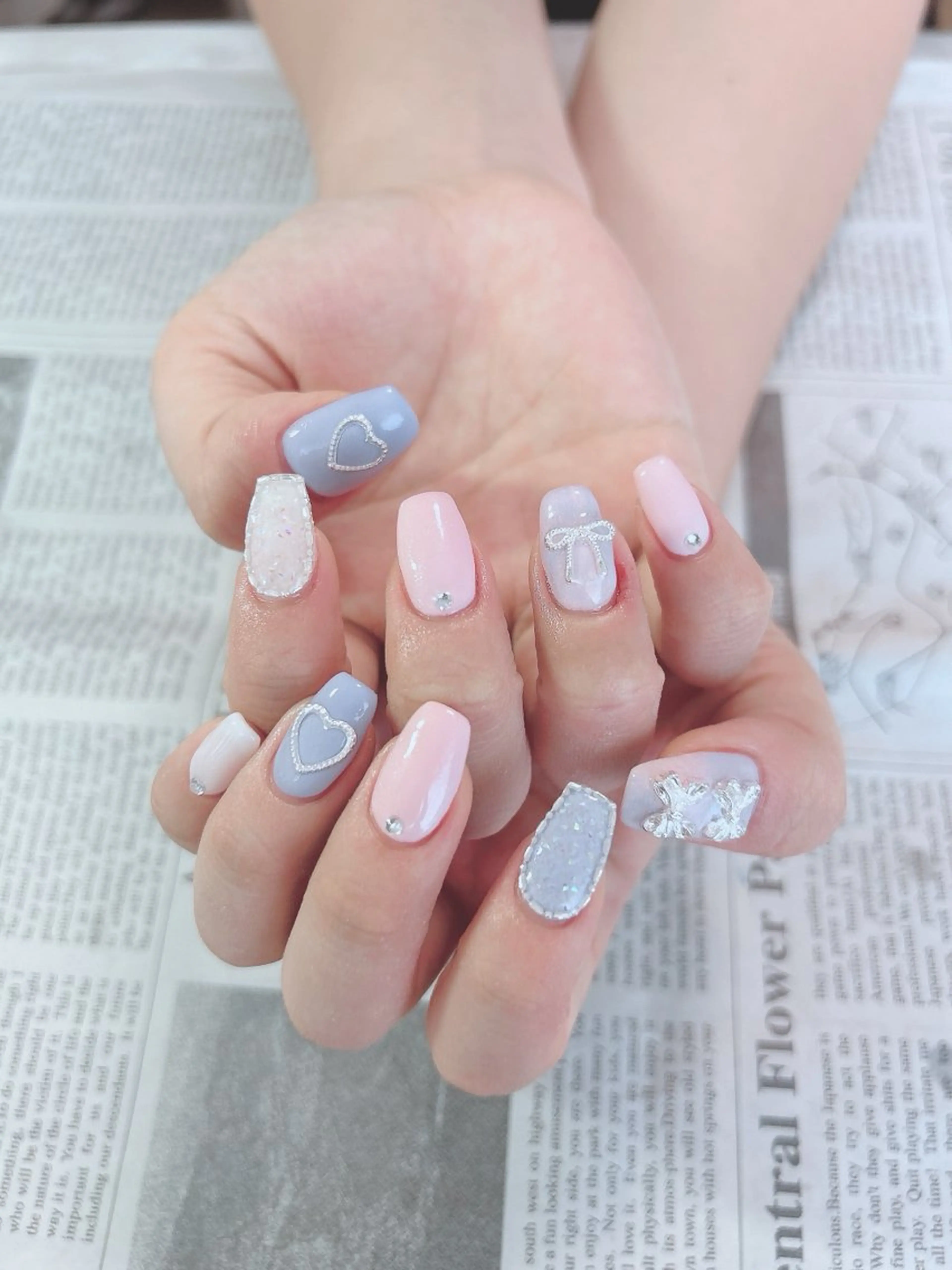 ネイル リボン ハンドネイル ハンドケア 森山 舞のネイルデザイン