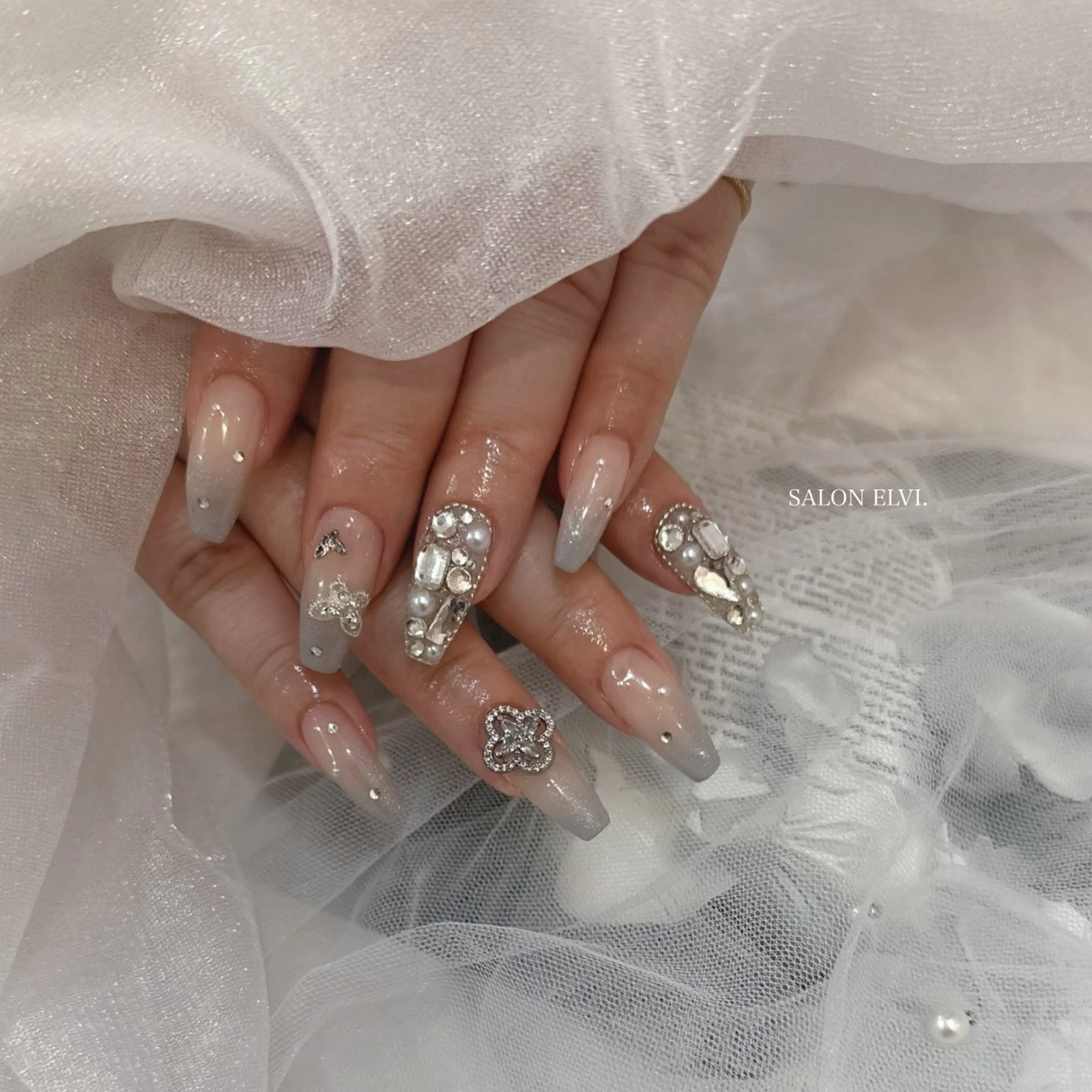 ネイル SALON ELVI.のネイルデザイン