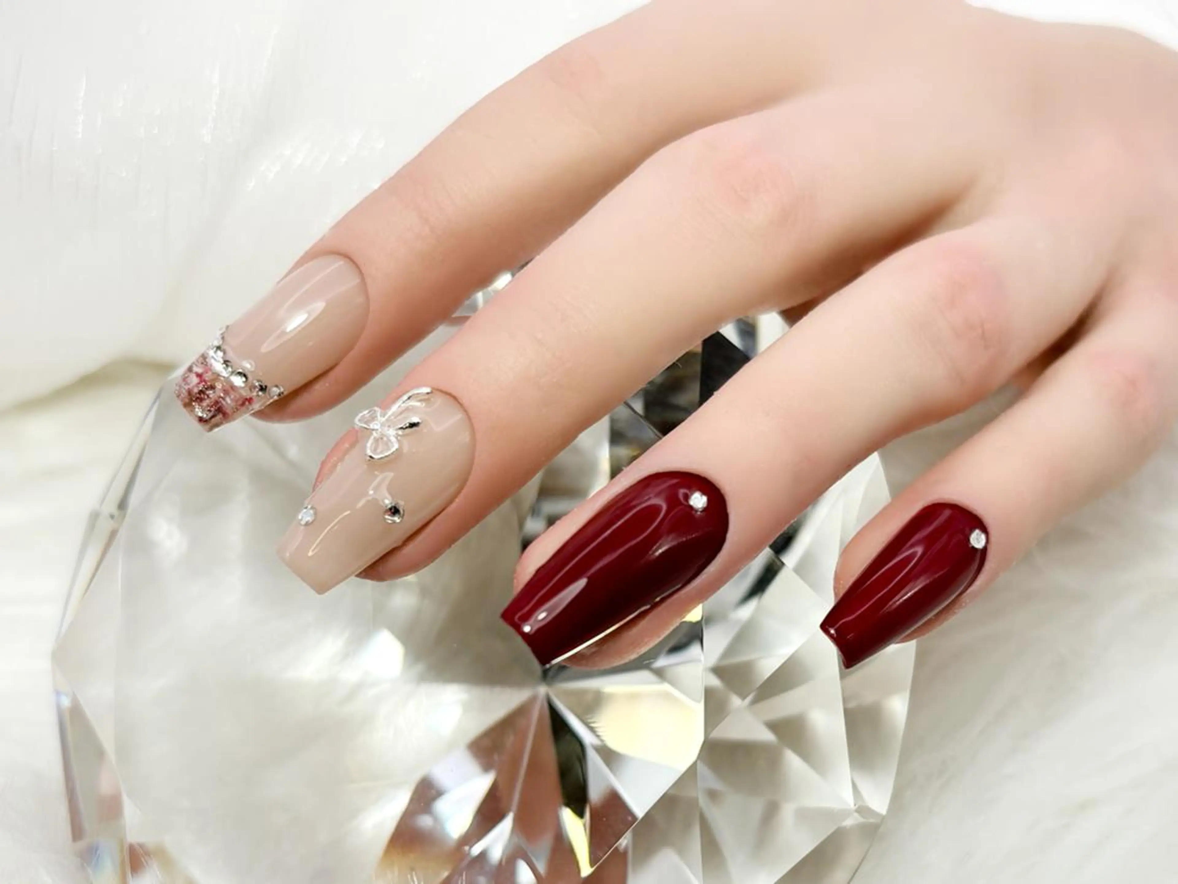 ネイル ハンドネイル orbe 柴﨑のネイルデザイン