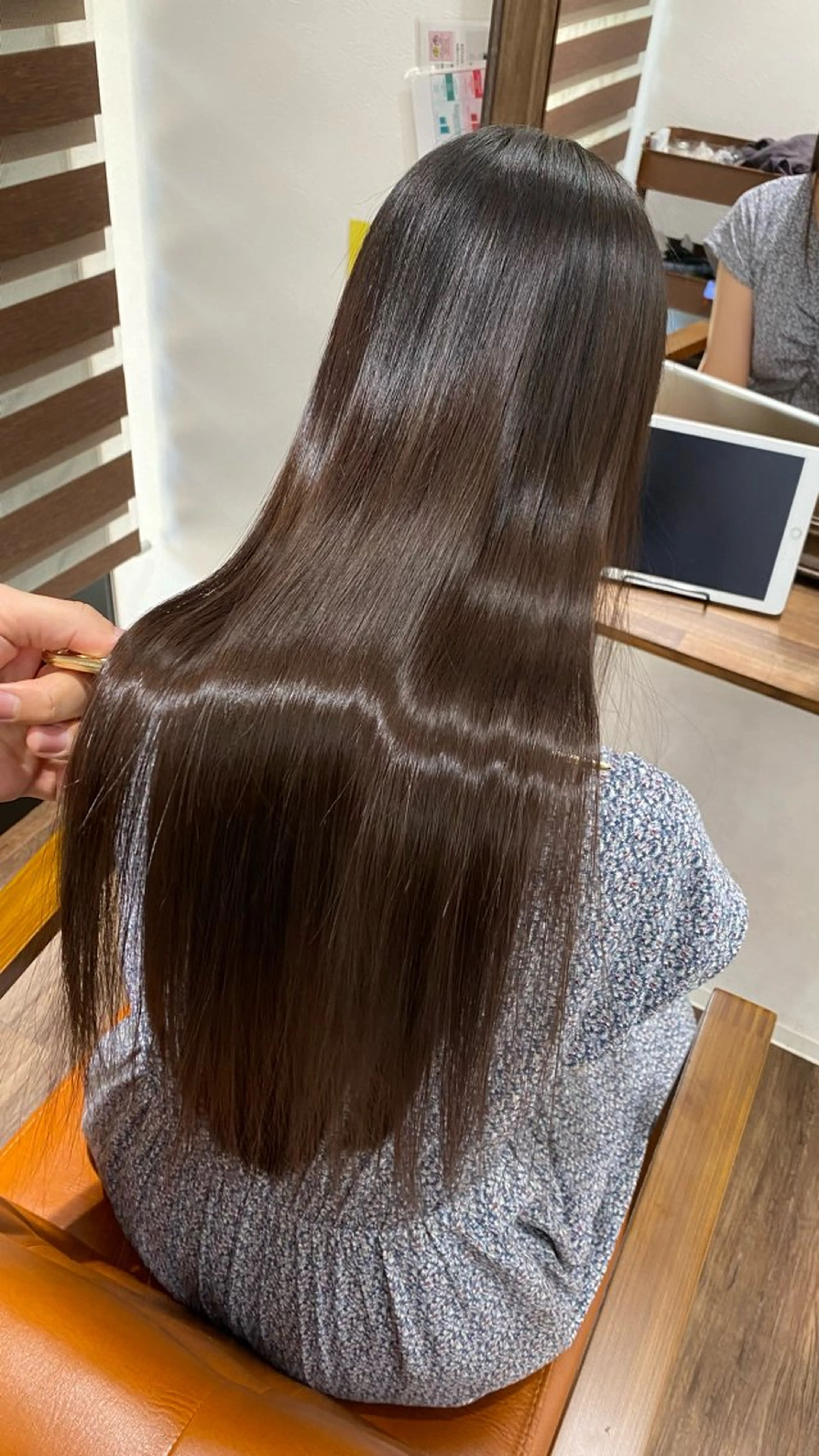 【平日限定】カット＋(髪質改善)シルクトリートメントの写真