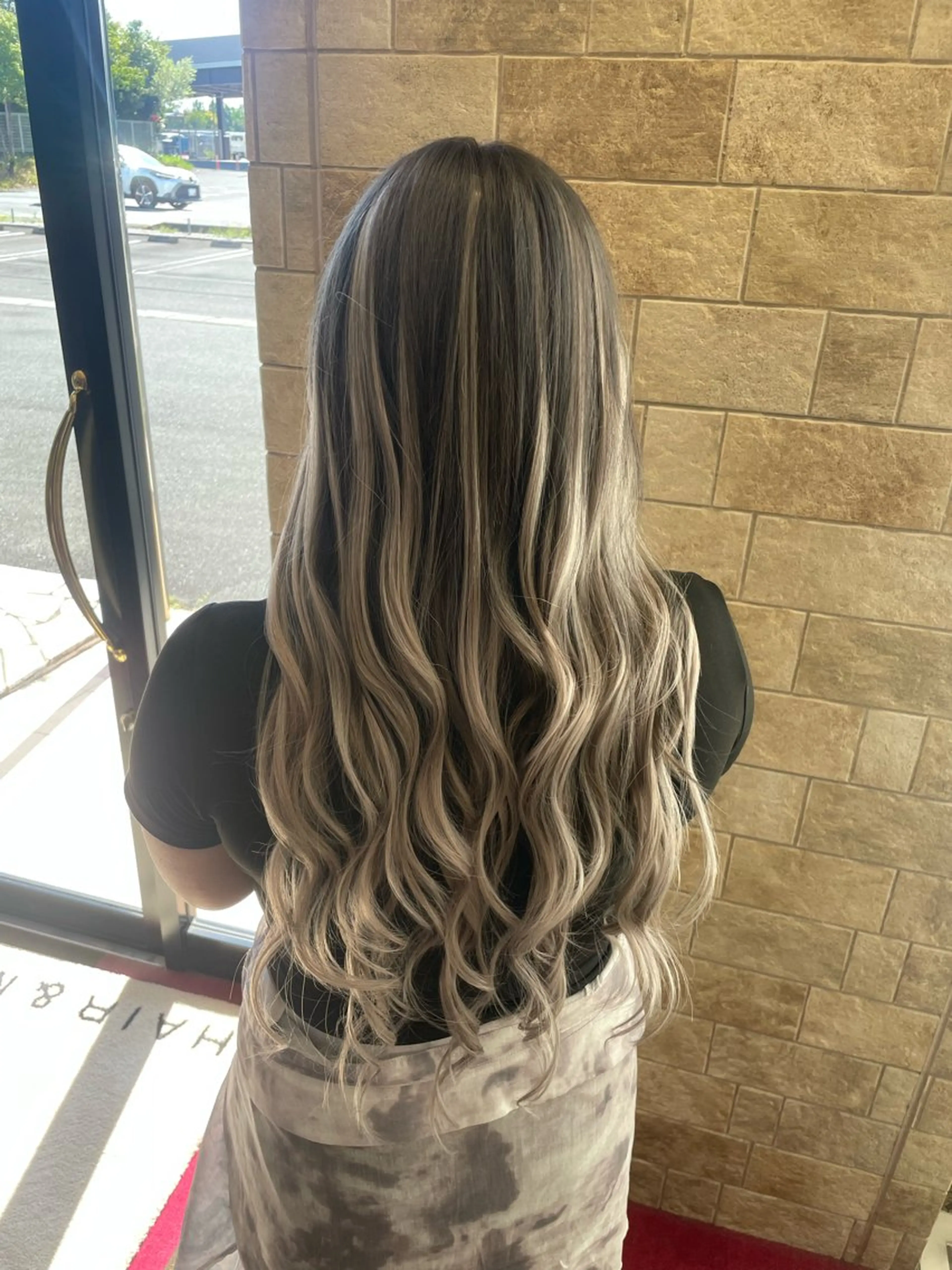 ロング 優来 艶髪特化美容師✨️のヘアスタイル