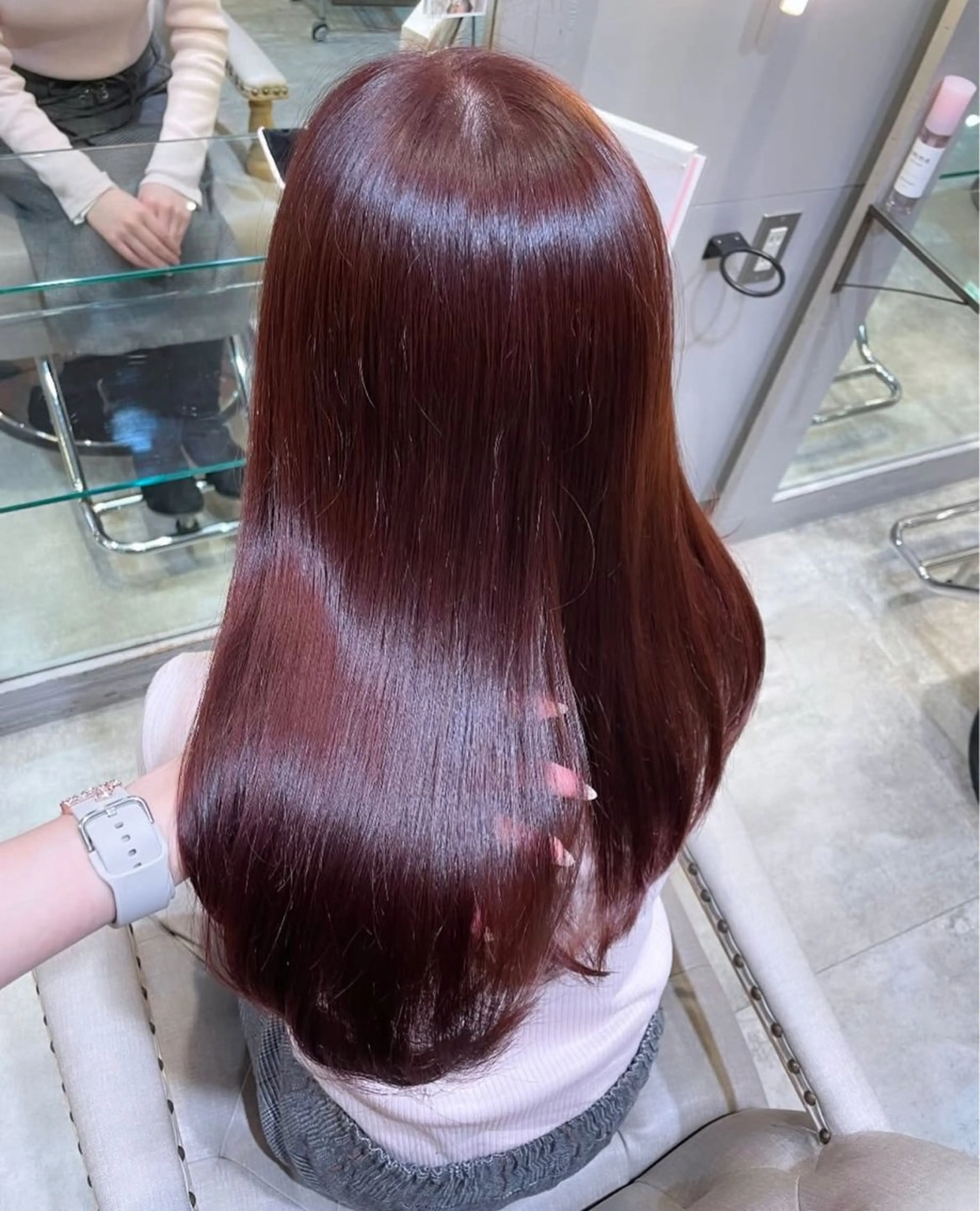 セミロング カラー ヘアカラー トリートメント 🤍ふんわりアイドル カラー🎀Rio🪽のヘアスタイル