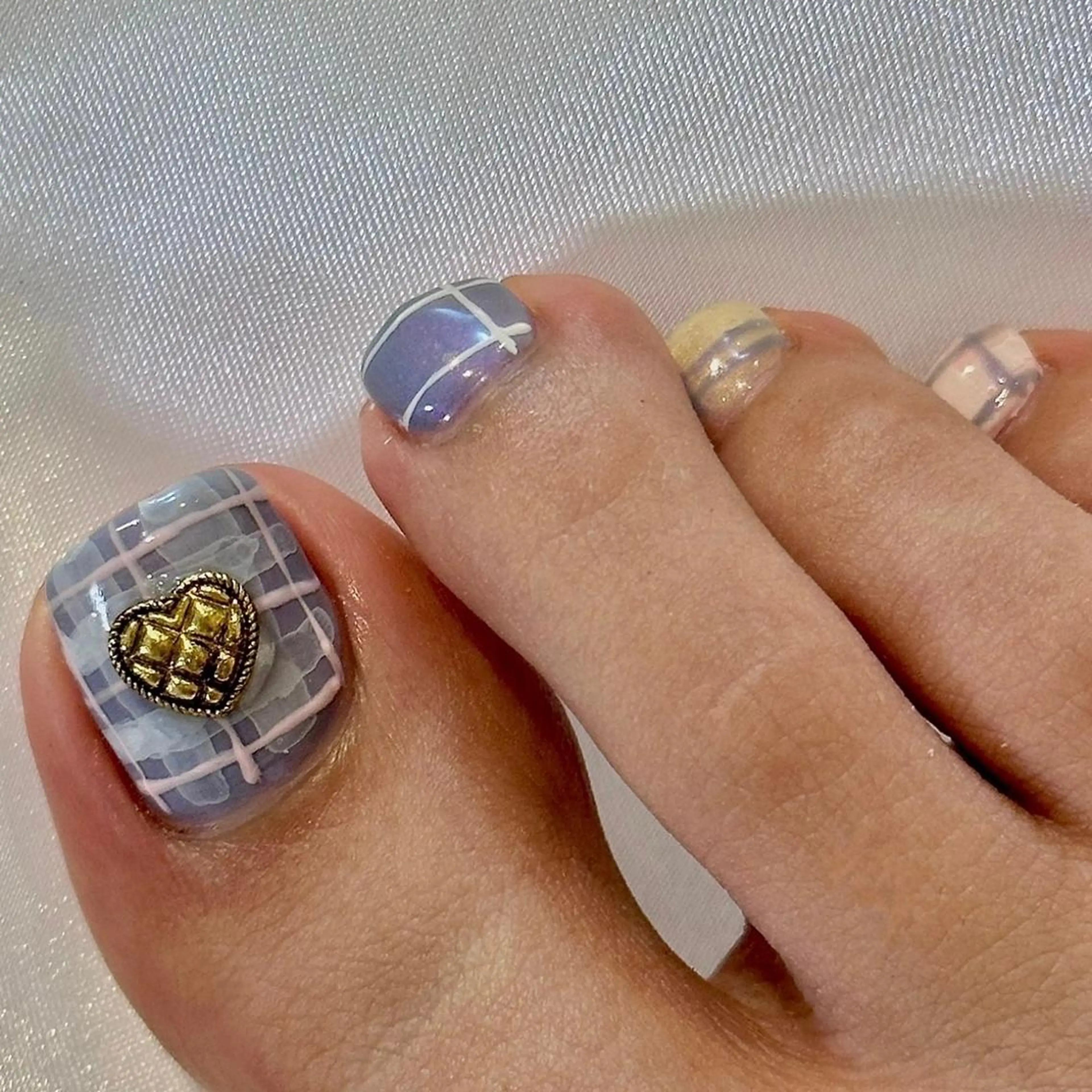 ネイル アートネイル オーロラネイル ブルー チークネイル クリアネイル 韓国ネイル/新大久保 4分　【Toko】のネイルデザイン