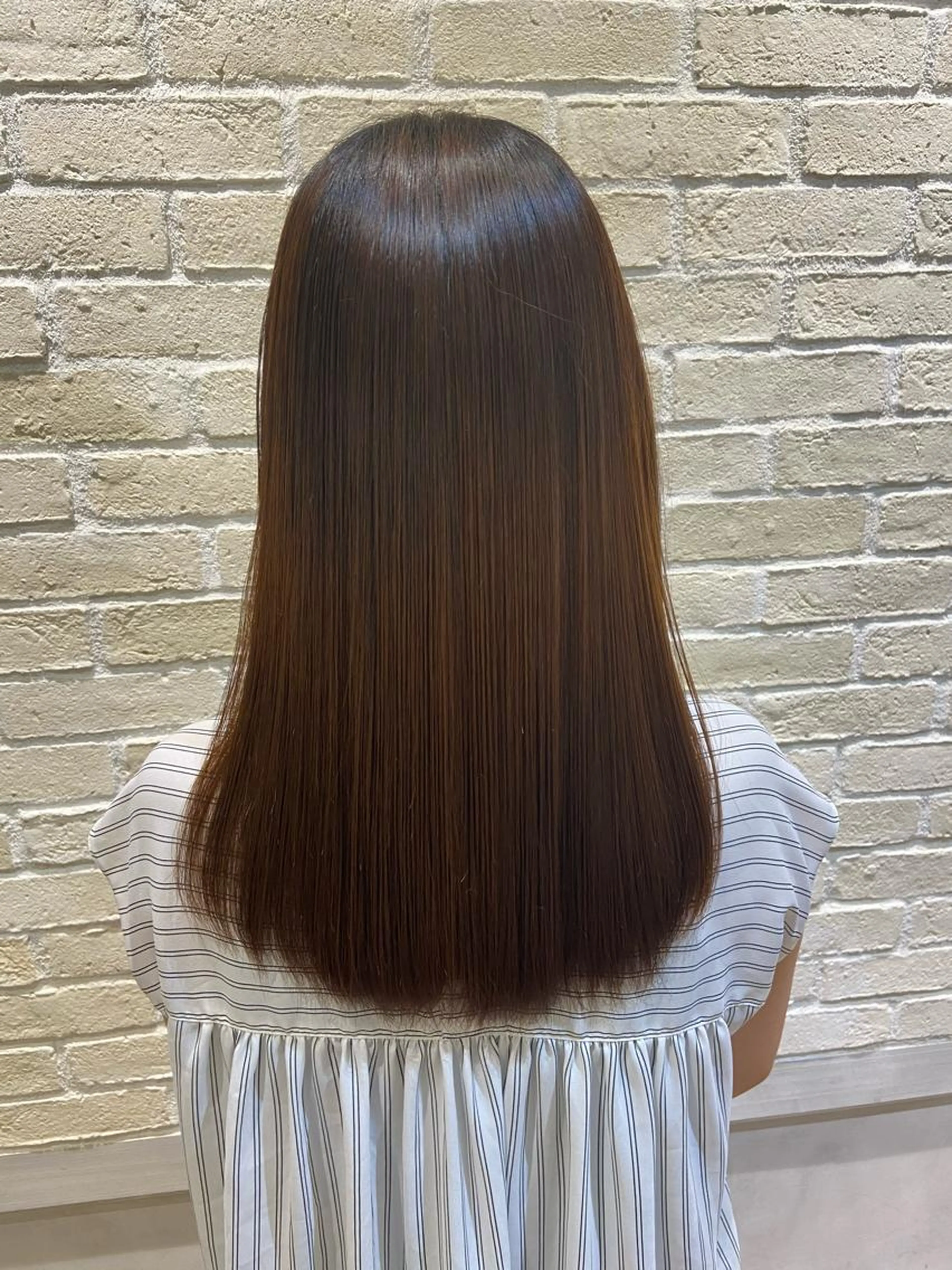 ♪大好評♪トリミングカット✂️(毛先を整える程度)＆艶カラー＆クイックトリートメント💆‍♀️💄の写真