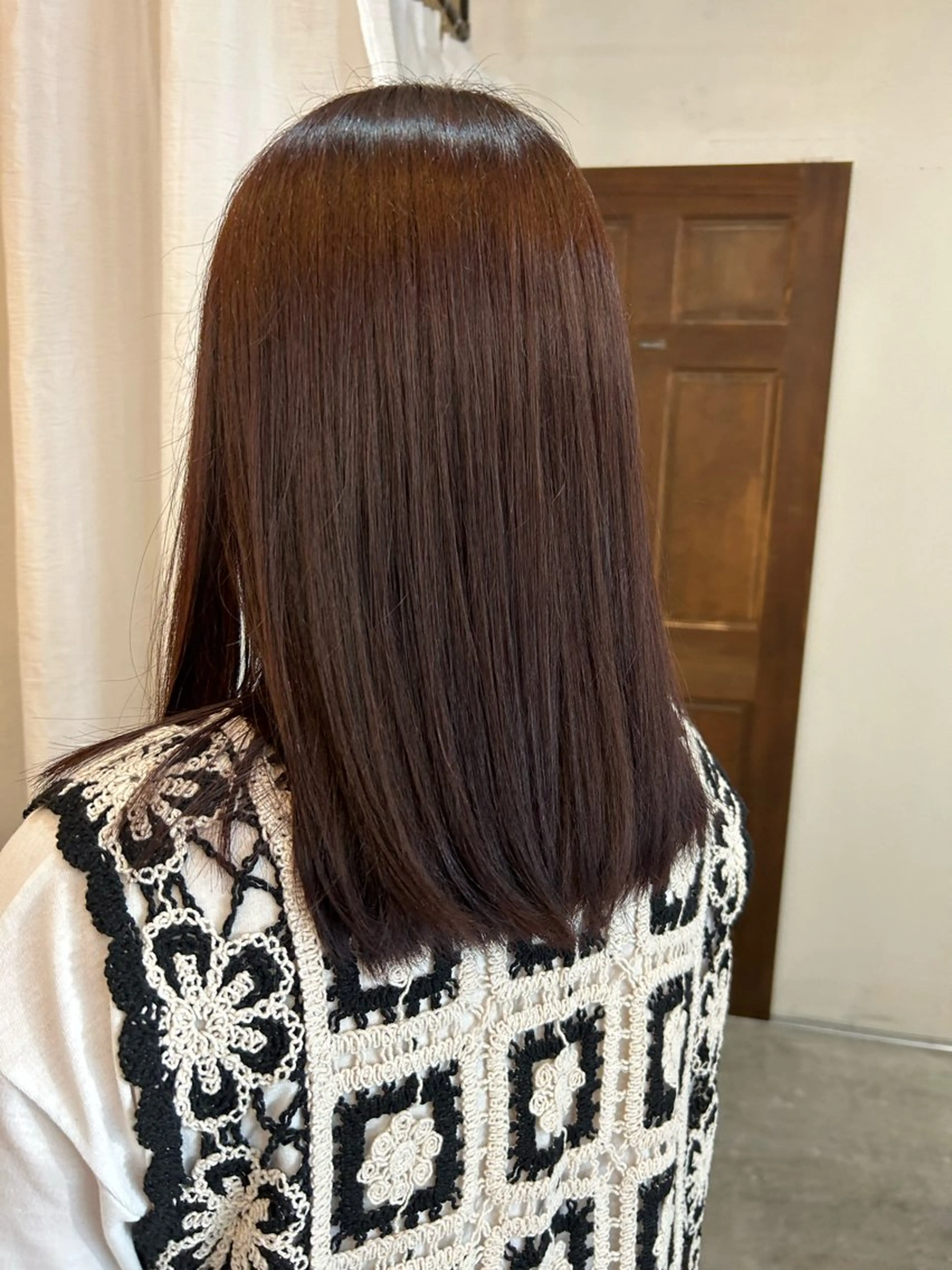 セミロング カラー 顔周りカット ピンク カラー🩰りりのヘアスタイル