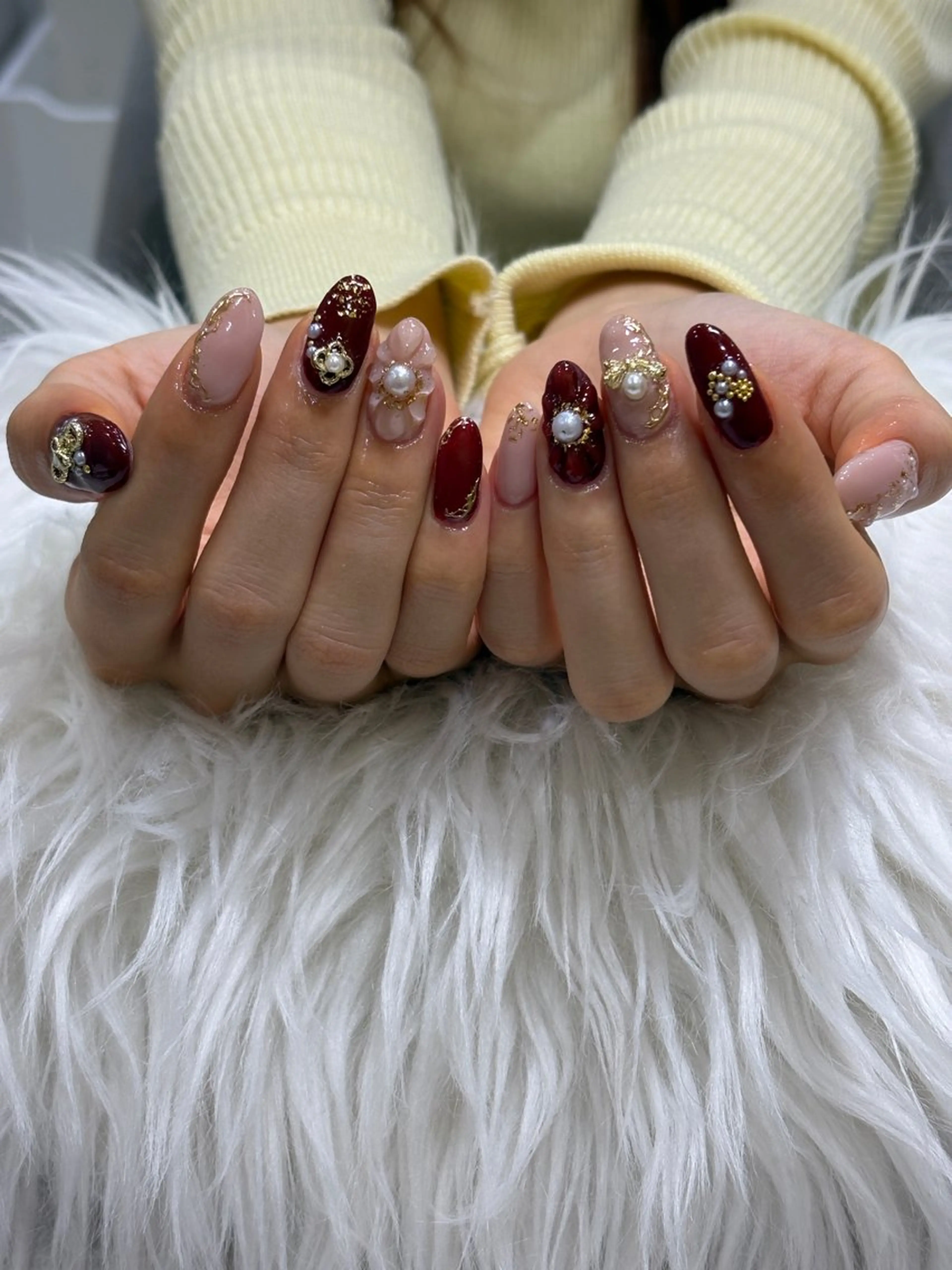 ネイル シオリ ⪩⪨のネイルデザイン