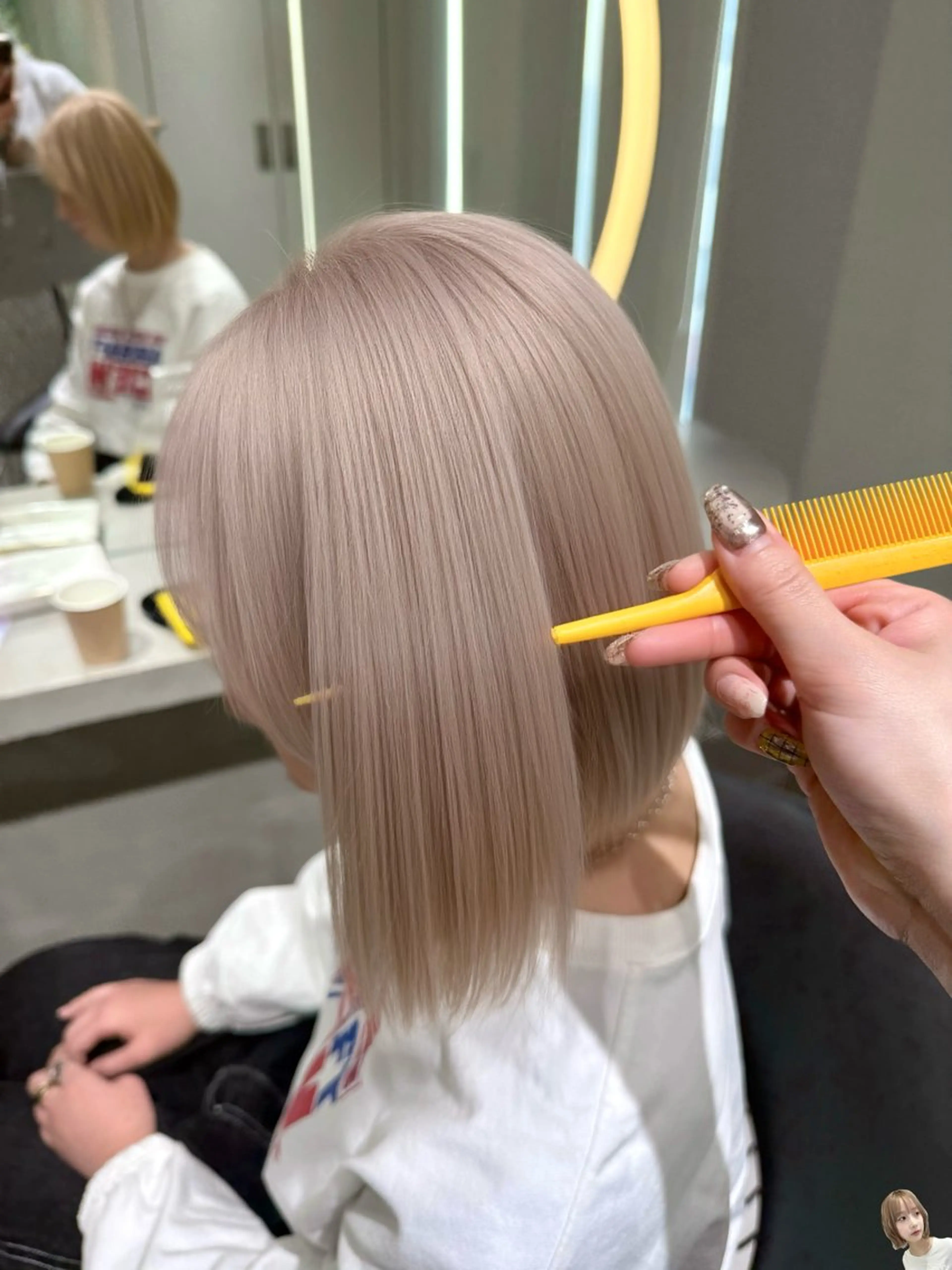 ミディアム カット ヘアカラー トリートメント ハルナ / 韓国ヘア♪のヘアスタイル