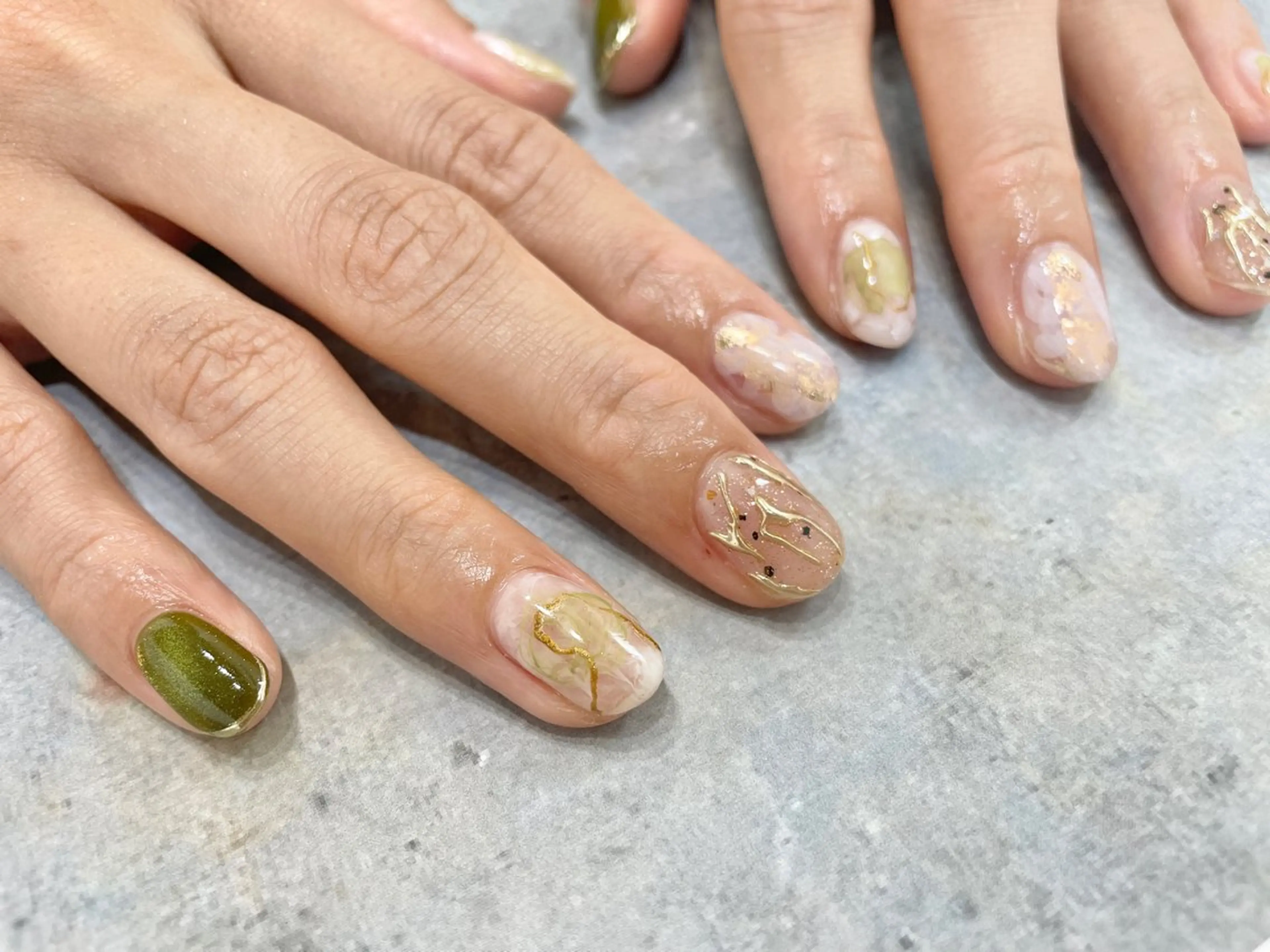 ネイル アートネイル グリーン 氷ネイル・うるうるネイル 韓国ネイル マグネットネイル ハンドネイル 園田 ソノダのネイルデザイン