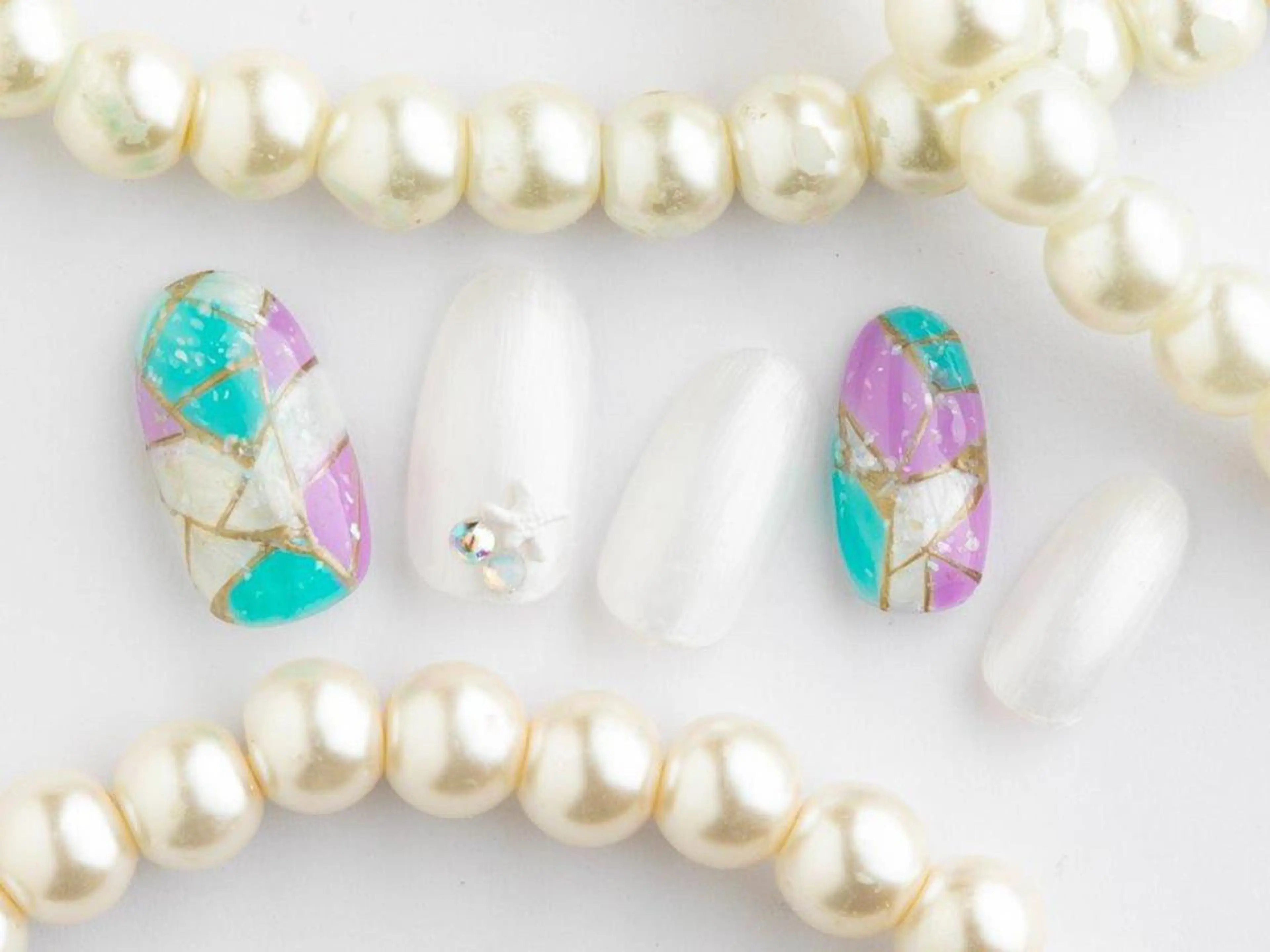 ネイル 桜ネイル クリアネイル フットネイル ジェルネイル キラキラネイル 💗🪽Tiary Nail🪽💗のネイルデザイン