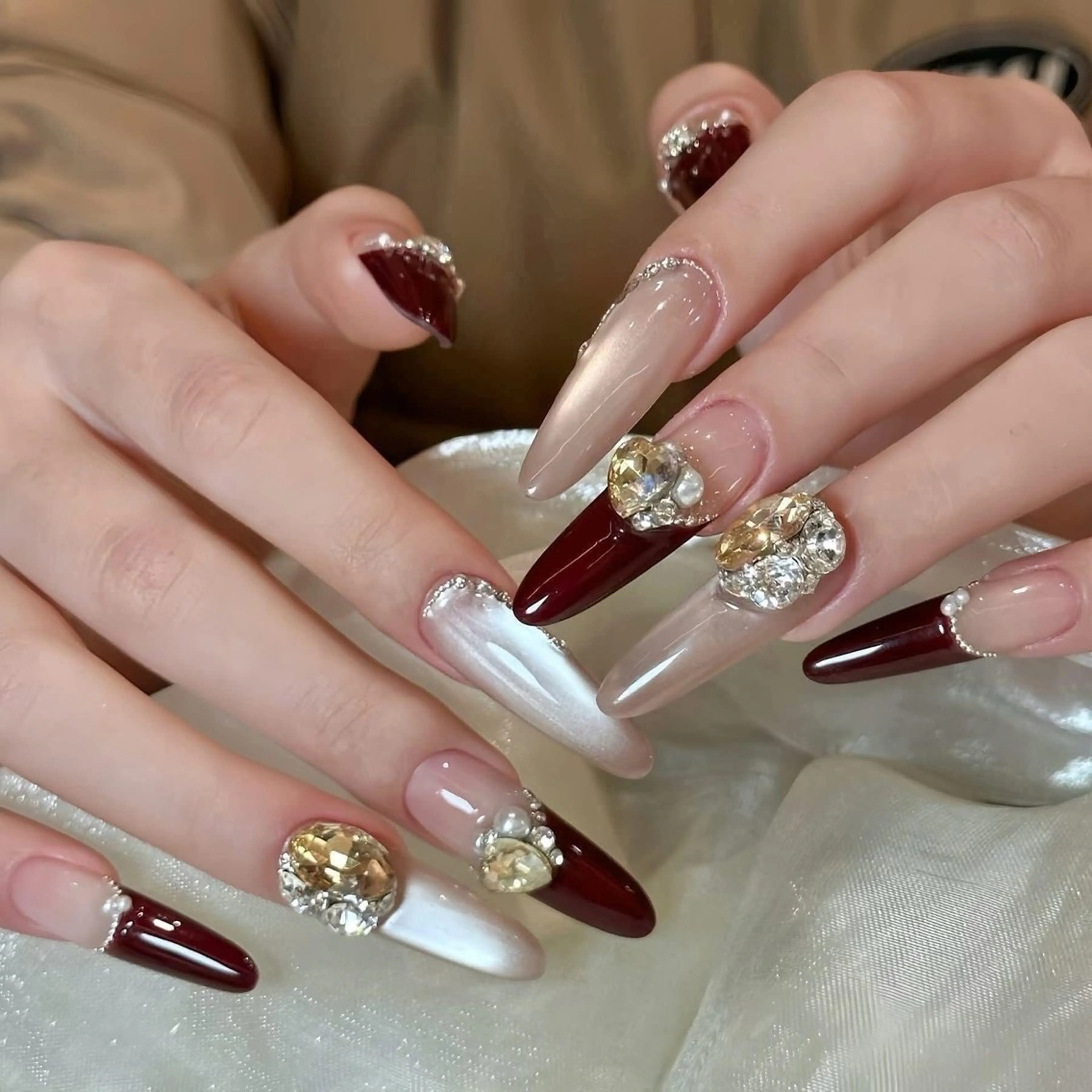 ネイル アートネイル ジェルネイル マグネットネイル ニュアンスネイル シンプルネイル ハンドネイル Ryu Nail NekoChanのネイルデザイン