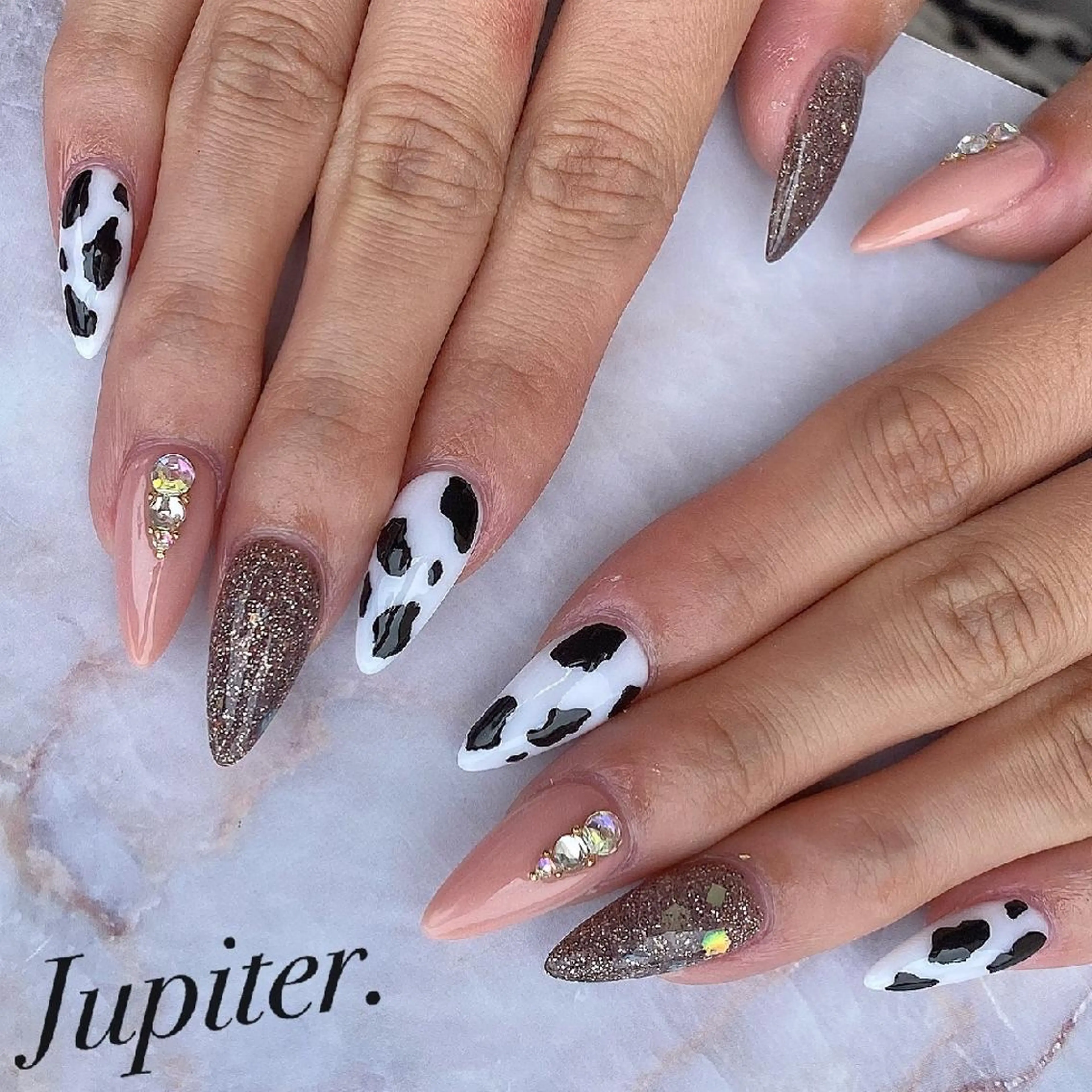 ネイル PrivateSalon Jupiter所属・Jupiter .のネイルデザイン